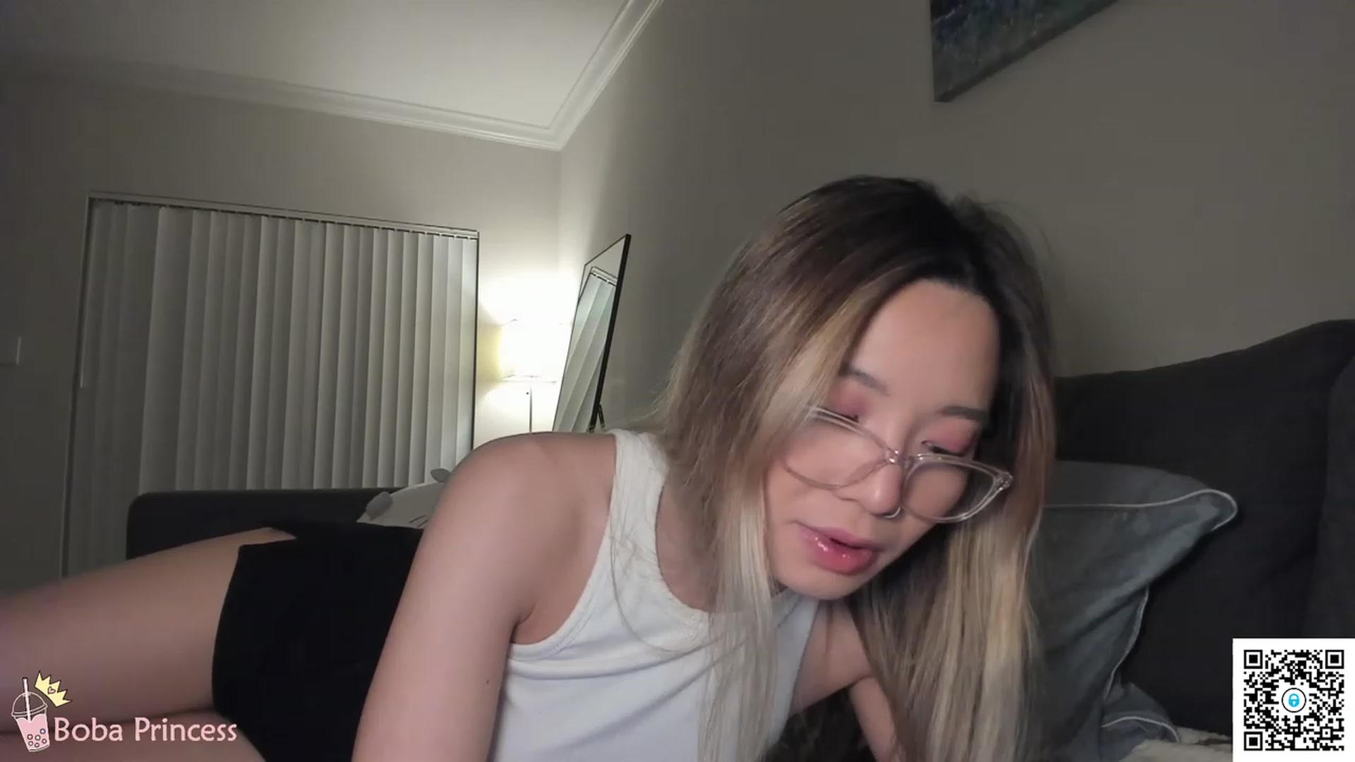 Gallery image thumbnail from bobaprincess's myfreecams stream on, 02/17/2023, 06:47 image 8 of 20