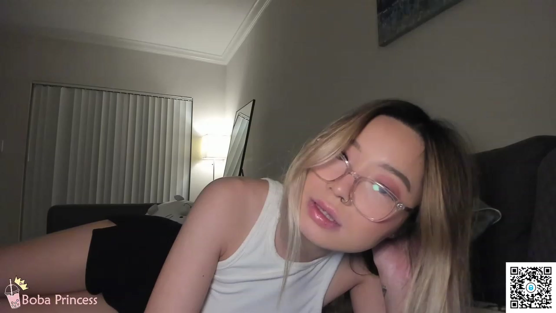 Gallery image thumbnail from bobaprincess's myfreecams stream on, 02/17/2023, 06:47 image 16 of 20