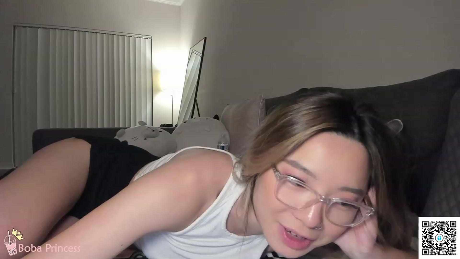 Gallery image thumbnail from bobaprincess's myfreecams stream on, 02/17/2023, 09:04 image 5 of 20