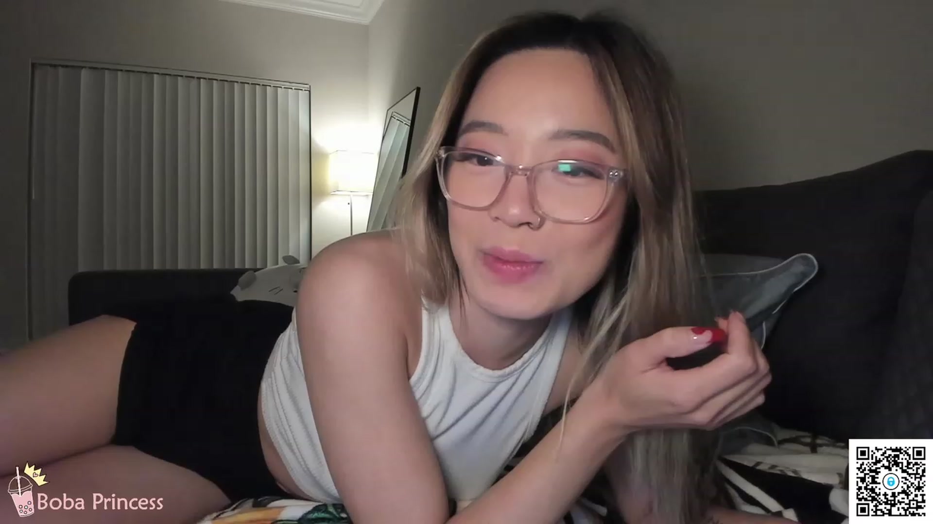Gallery image thumbnail from bobaprincess's myfreecams stream on, 02/17/2023, 09:04 image 4 of 20