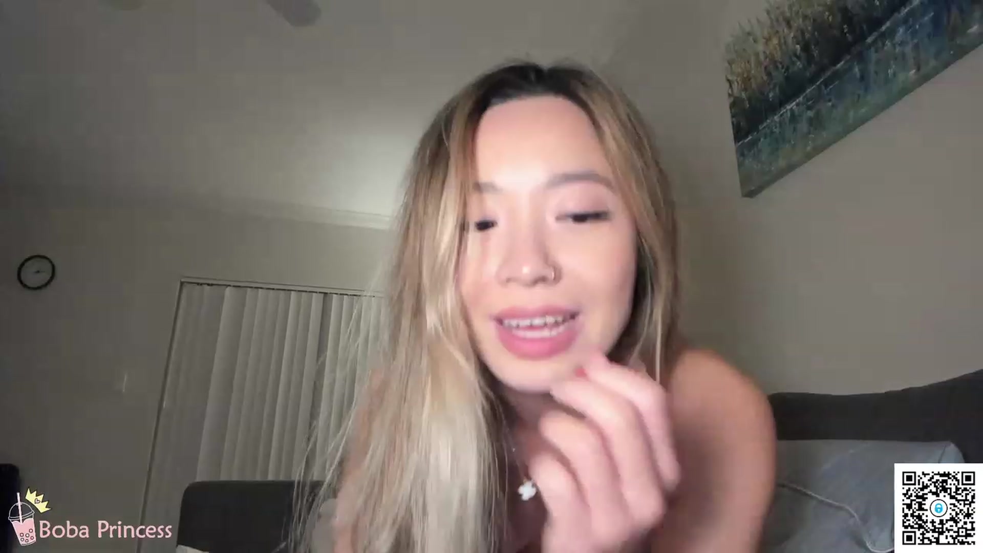 Gallery image thumbnail from bobaprincess's myfreecams stream on, 02/18/2023, 08:06 image 4 of 20