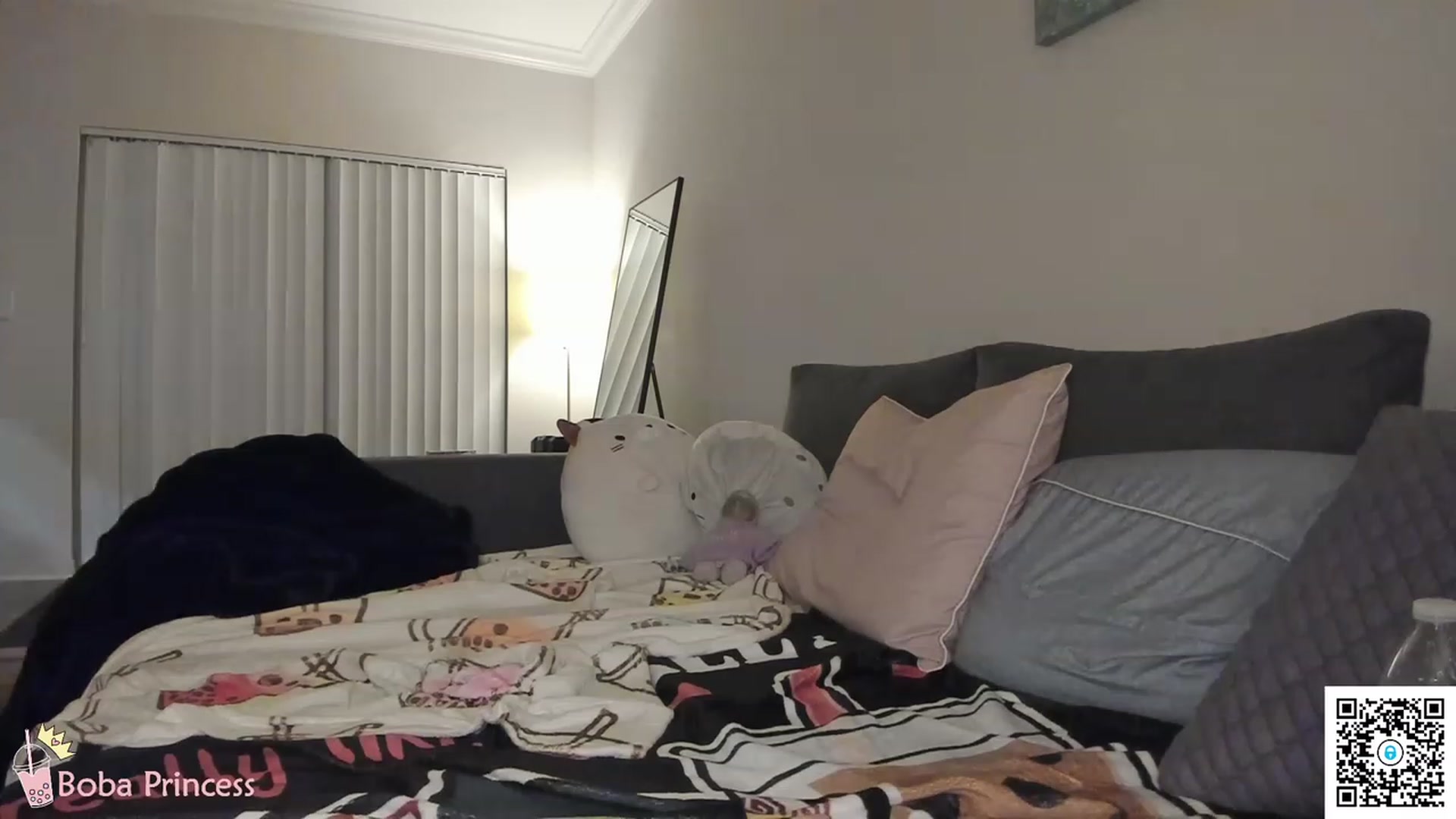 Gallery image thumbnail from bobaprincess's myfreecams stream on, 02/23/2023, 08:35 image 15 of 20