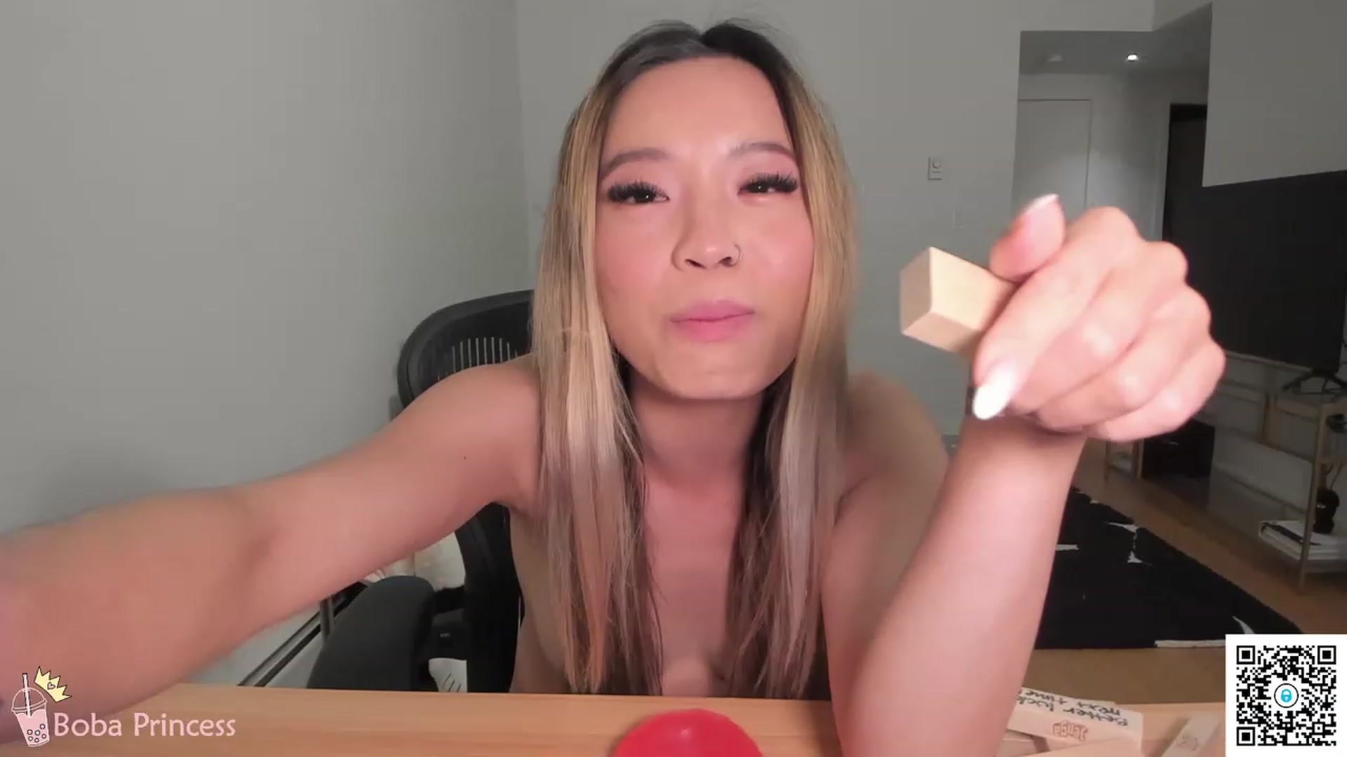 Gallery image thumbnail from bobaprincess's myfreecams stream on, 04/14/2023, 06:56 image 8 of 20