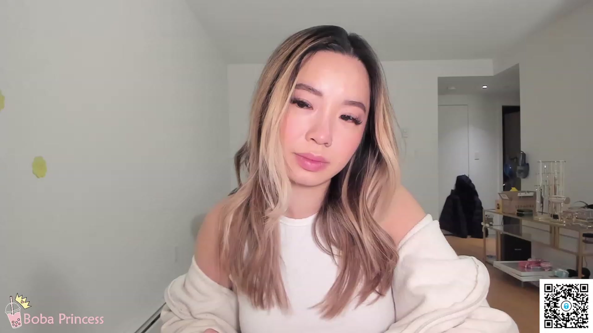 Gallery image thumbnail from bobaprincess's myfreecams stream on, 04/23/2023, 05:26 image 8 of 20