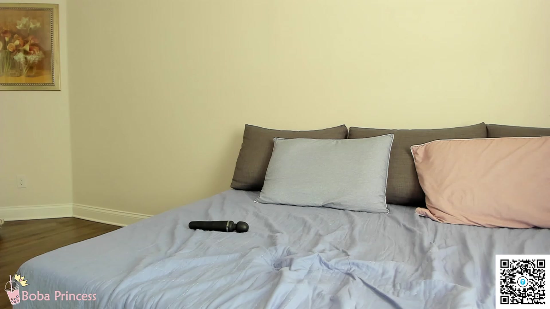 Gallery image thumbnail from bobaprincess's myfreecams stream on, 08/06/2023, 23:11 image 4 of 20