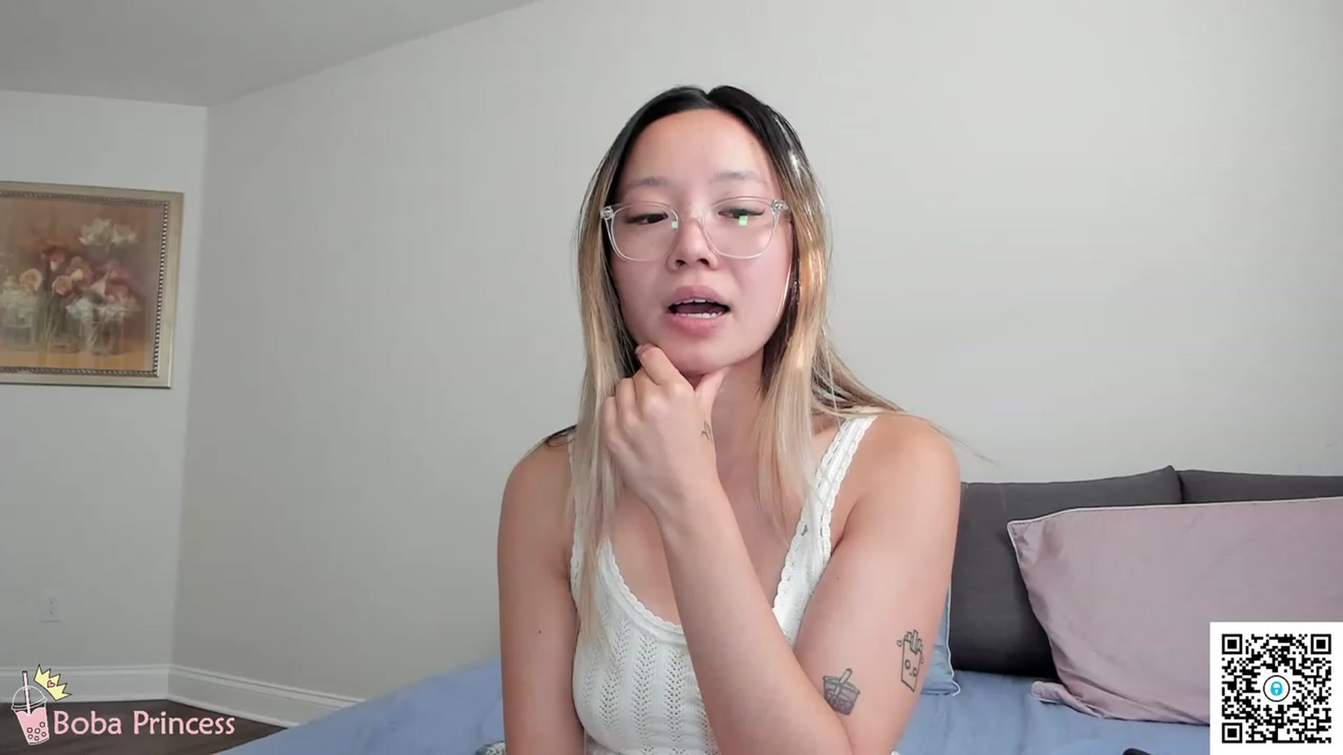 Gallery image thumbnail from bobaprincess's myfreecams stream on, 08/06/2023, 23:11 image 10 of 20