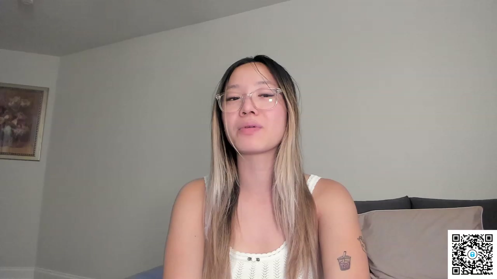Gallery image thumbnail from bobaprincess's myfreecams stream on, 08/07/2023, 05:32 image 10 of 20