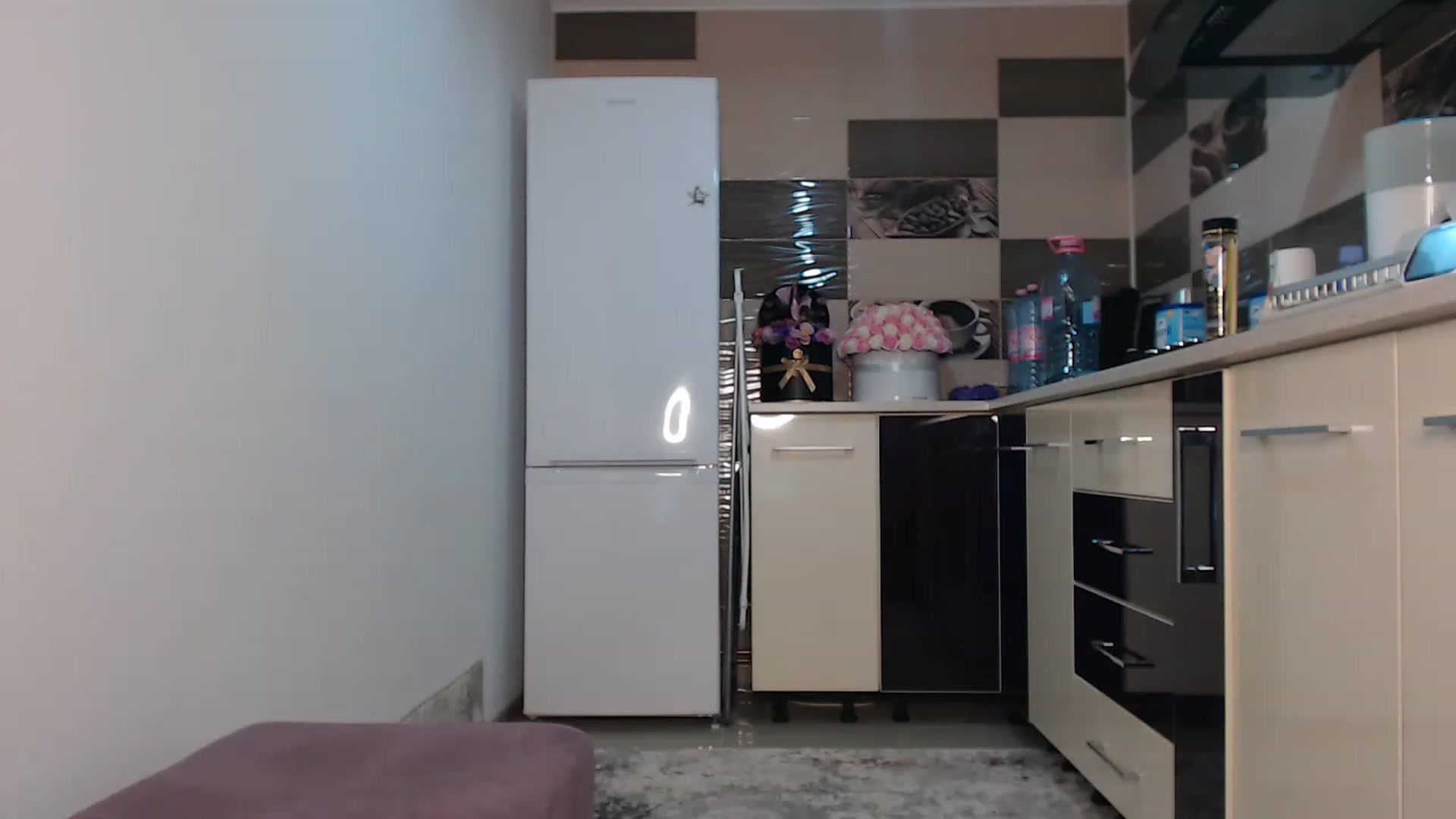 Gallery image thumbnail from bonnbon_'s myfreecams stream on, 03/13/2023, 20:42 image 12 of 20
