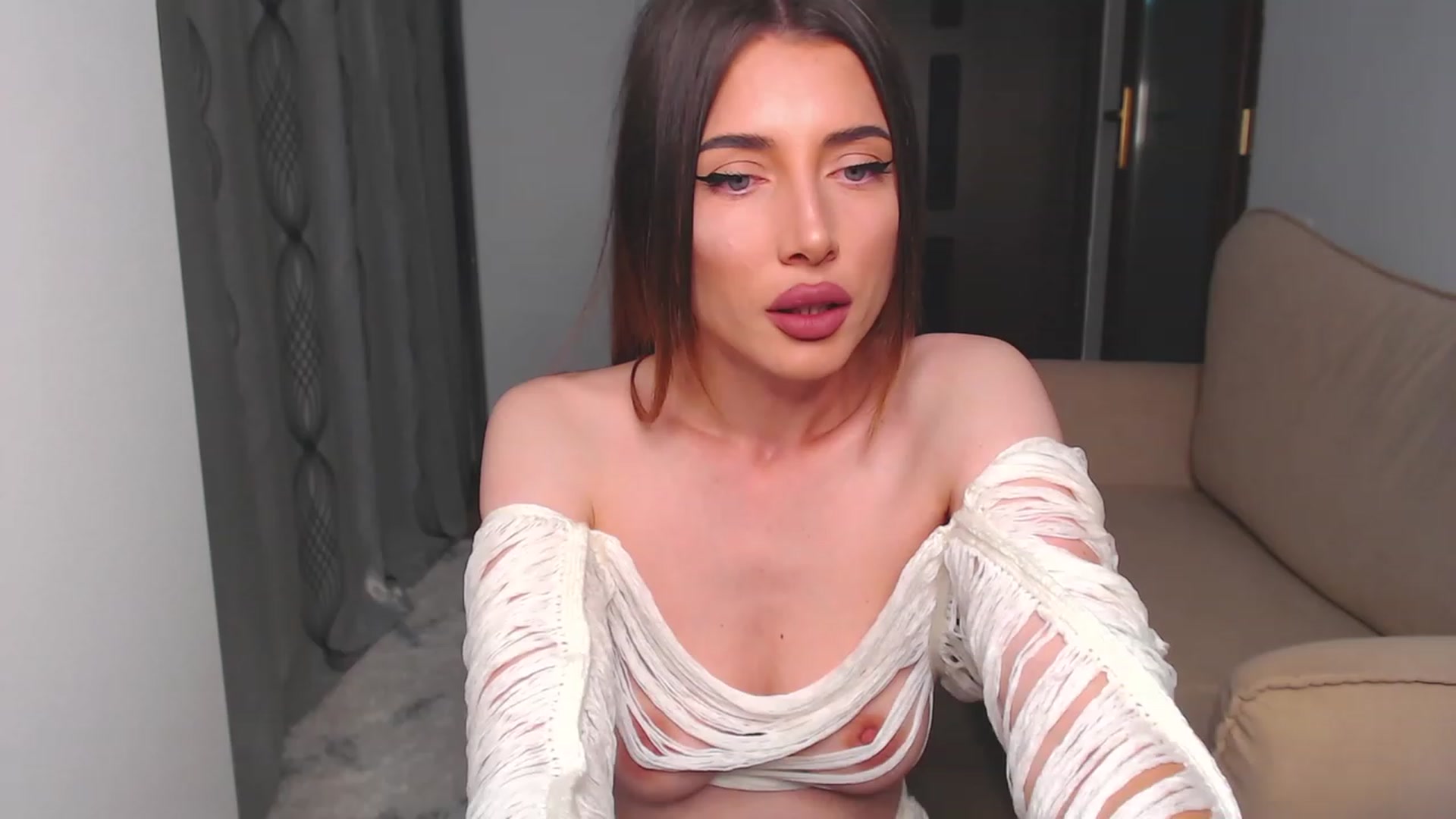 Gallery image thumbnail from bonnbon_'s myfreecams stream on, 06/29/2023, 20:56 image 12 of 20