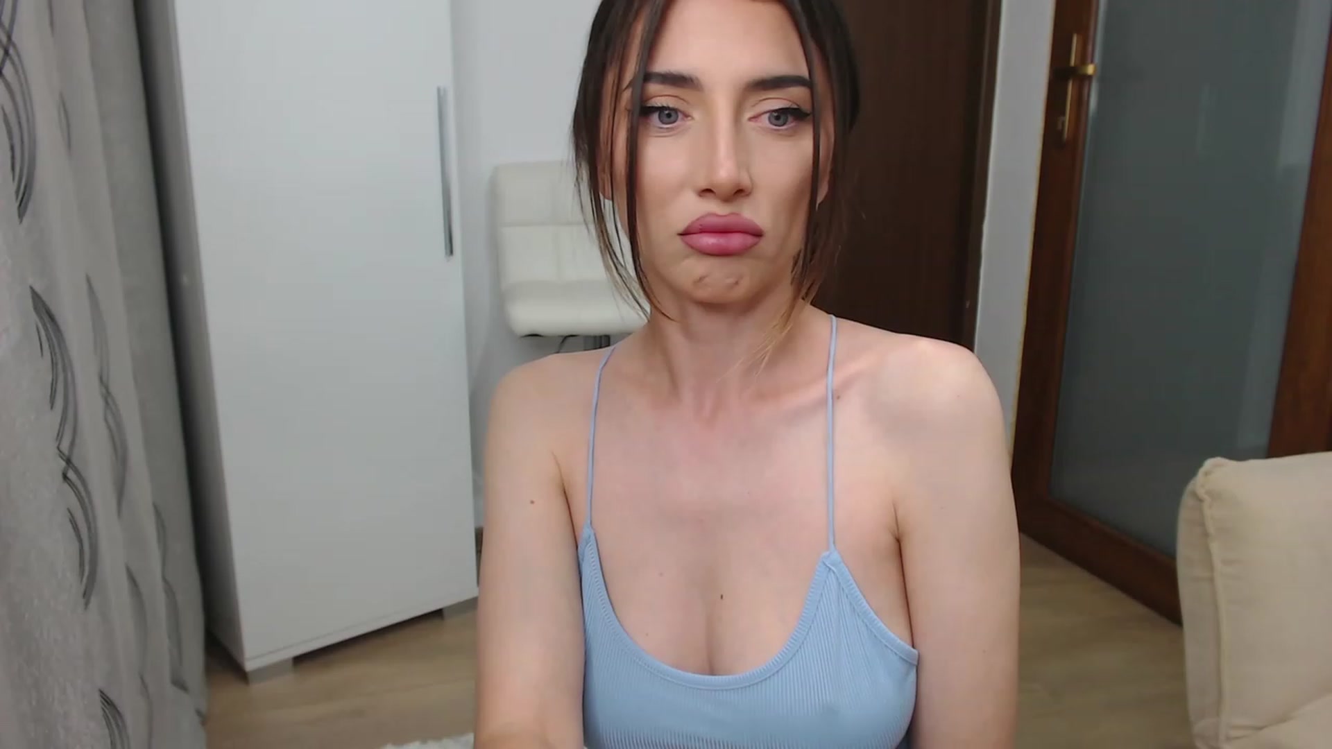 Gallery image thumbnail from bonnbon_'s myfreecams stream on, 07/08/2023, 21:41 image 5 of 20