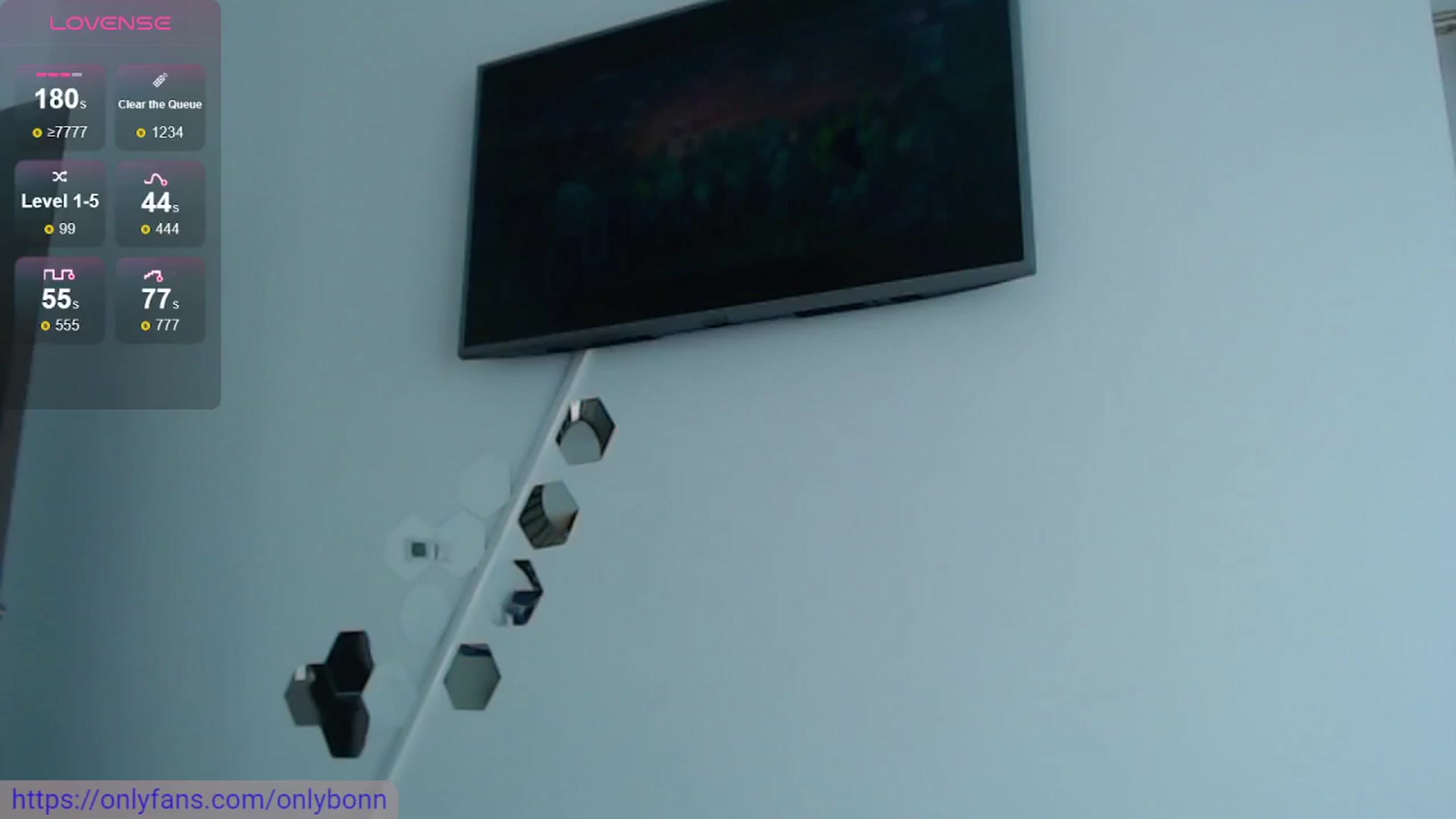 Gallery image thumbnail from bonnbon_'s myfreecams stream on, 03/20/2025, 07:18 image 14 of 20