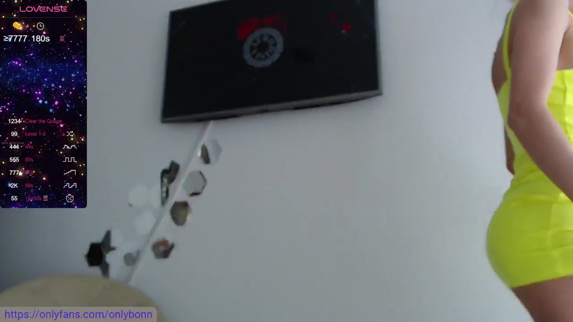 Gallery image thumbnail from bonnbon_'s myfreecams stream on, 05/19/2025, 07:05 image 5 of 20