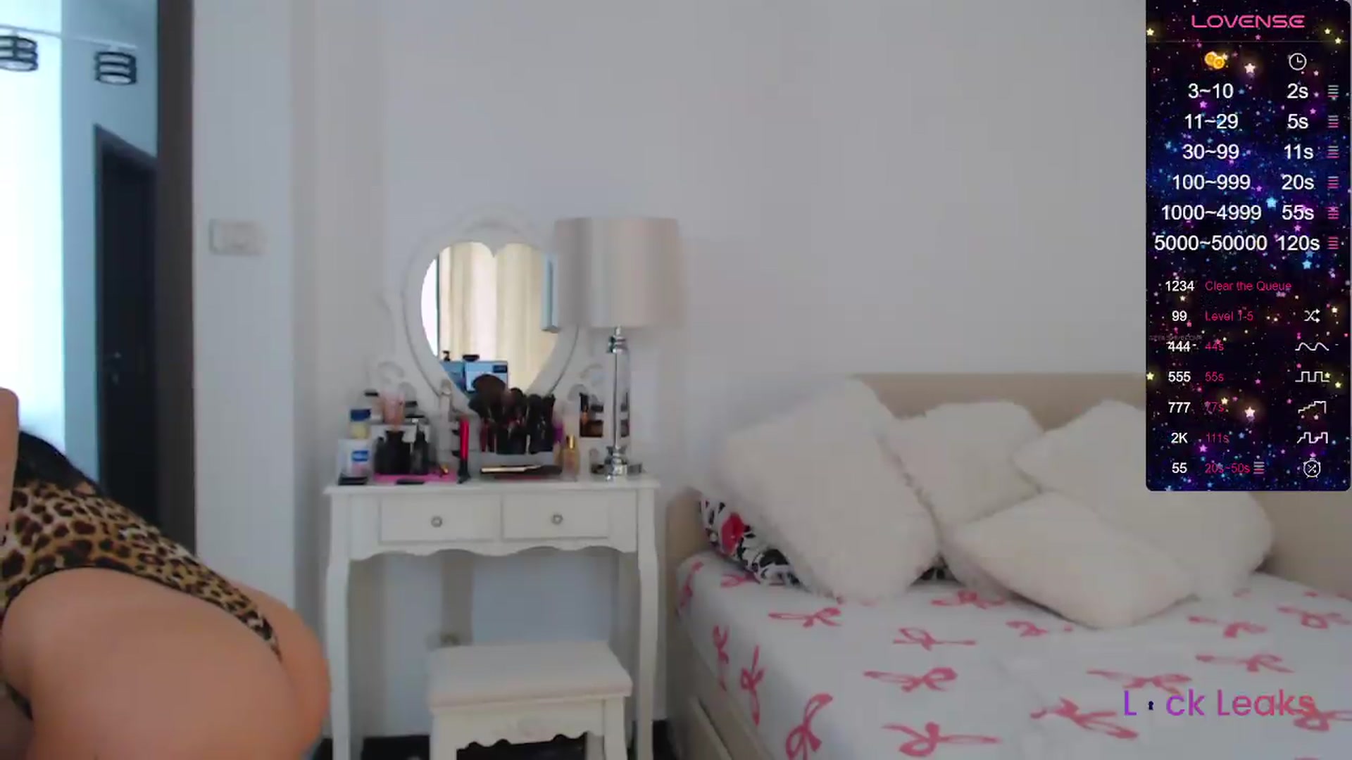 Gallery image thumbnail from bonnbon_'s myfreecams stream on, 05/19/2026, 08:16 image 2 of 20
