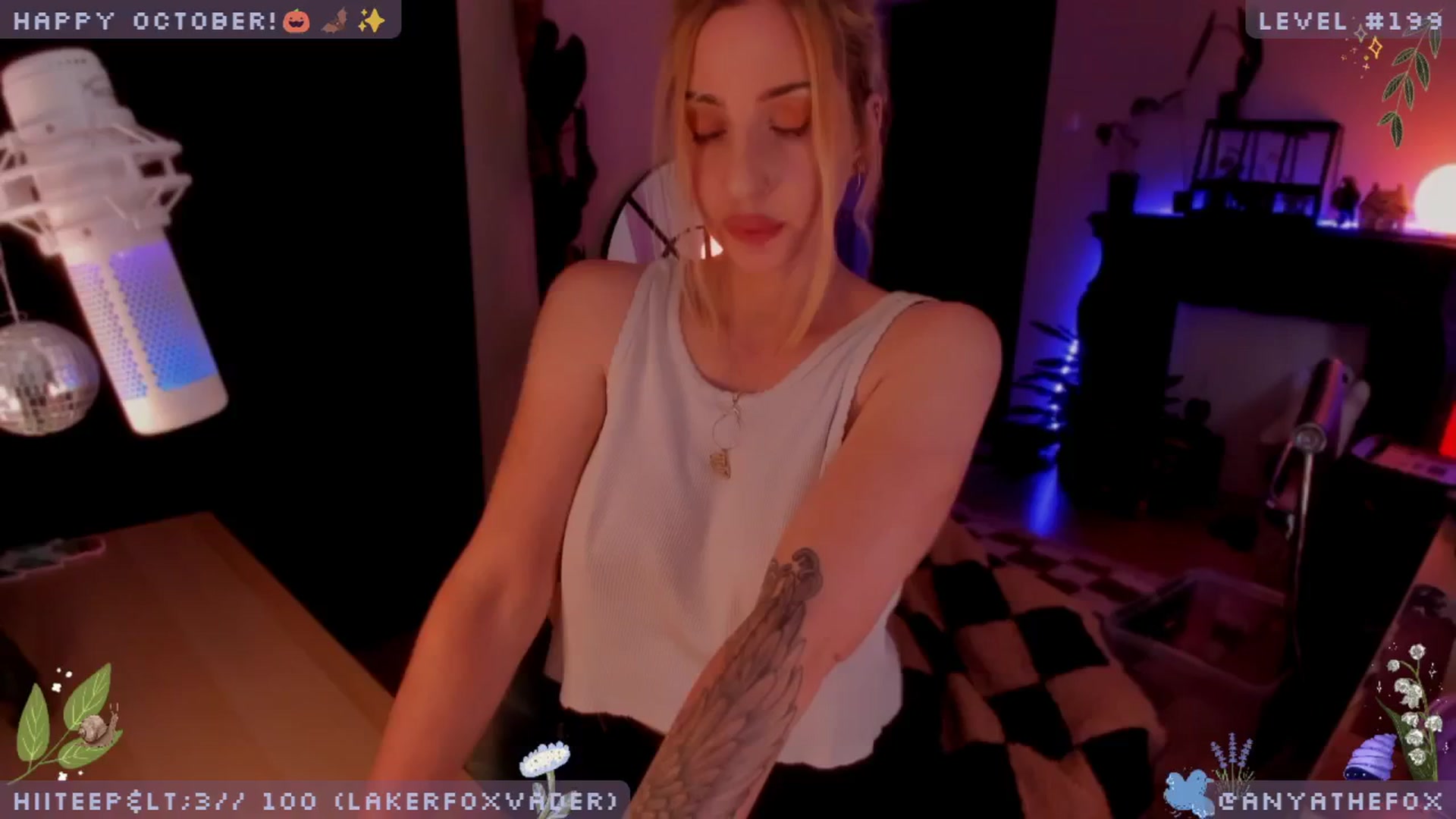 Gallery image thumbnail from boobtanist's myfreecams stream on, 10/04/2024, 07:43 image 6 of 20