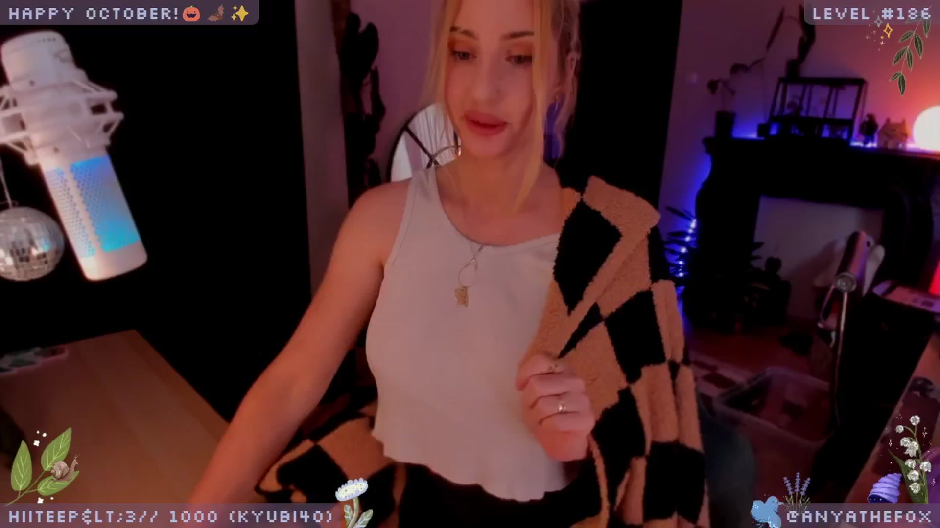 Gallery image thumbnail from boobtanist's myfreecams stream on, 10/04/2024, 07:43 image 11 of 20