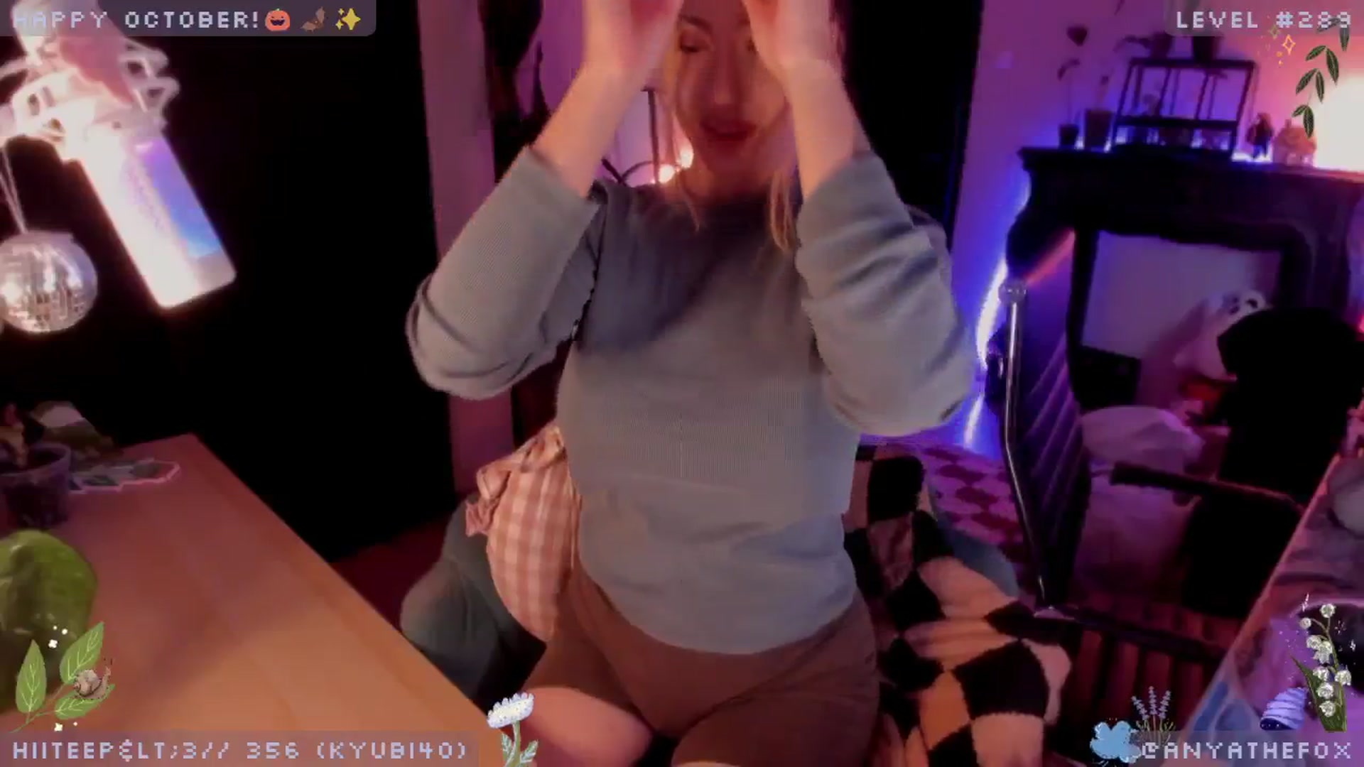 Gallery image thumbnail from boobtanist's myfreecams stream on, 10/06/2024, 08:06 image 10 of 20