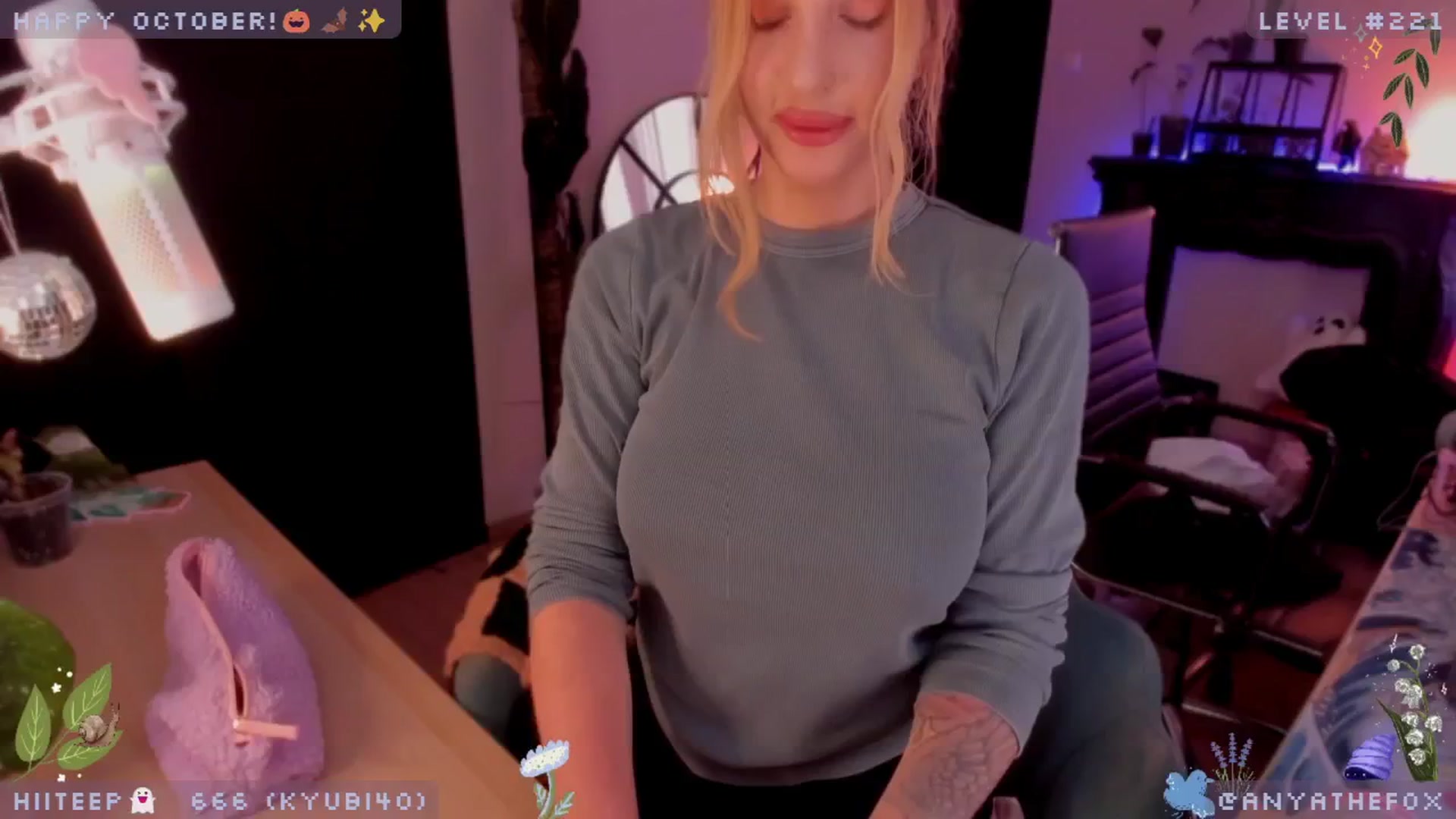 Gallery image thumbnail from boobtanist's myfreecams stream on, 10/07/2024, 07:25 image 15 of 20