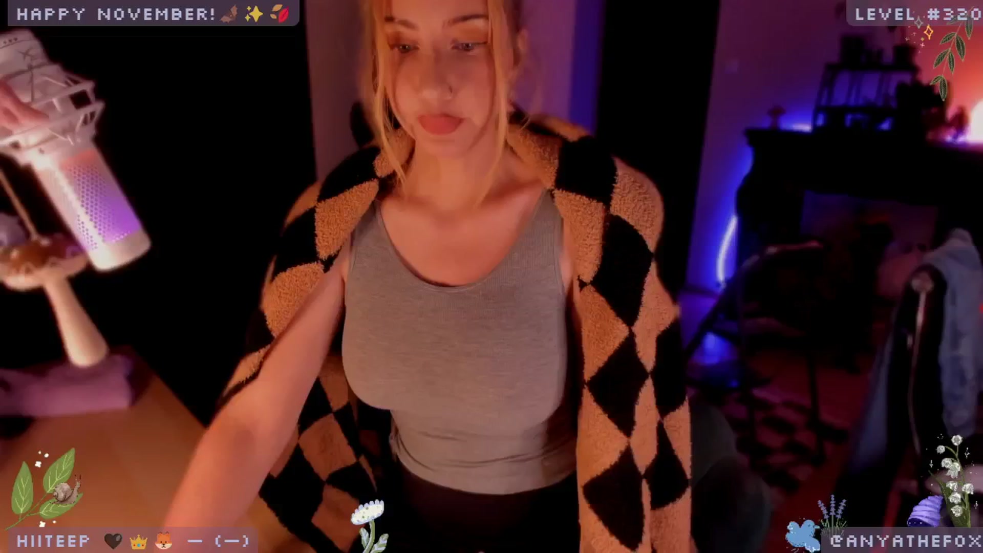 Gallery image thumbnail from boobtanist's myfreecams stream on, 11/14/2024, 08:14 image 1 of 20