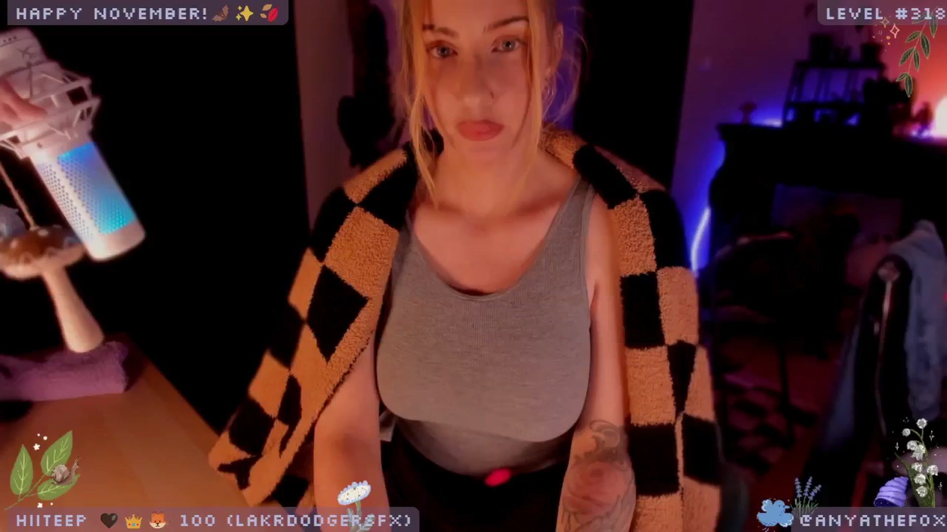 Gallery image thumbnail from boobtanist's myfreecams stream on, 11/14/2024, 08:14 image 5 of 20