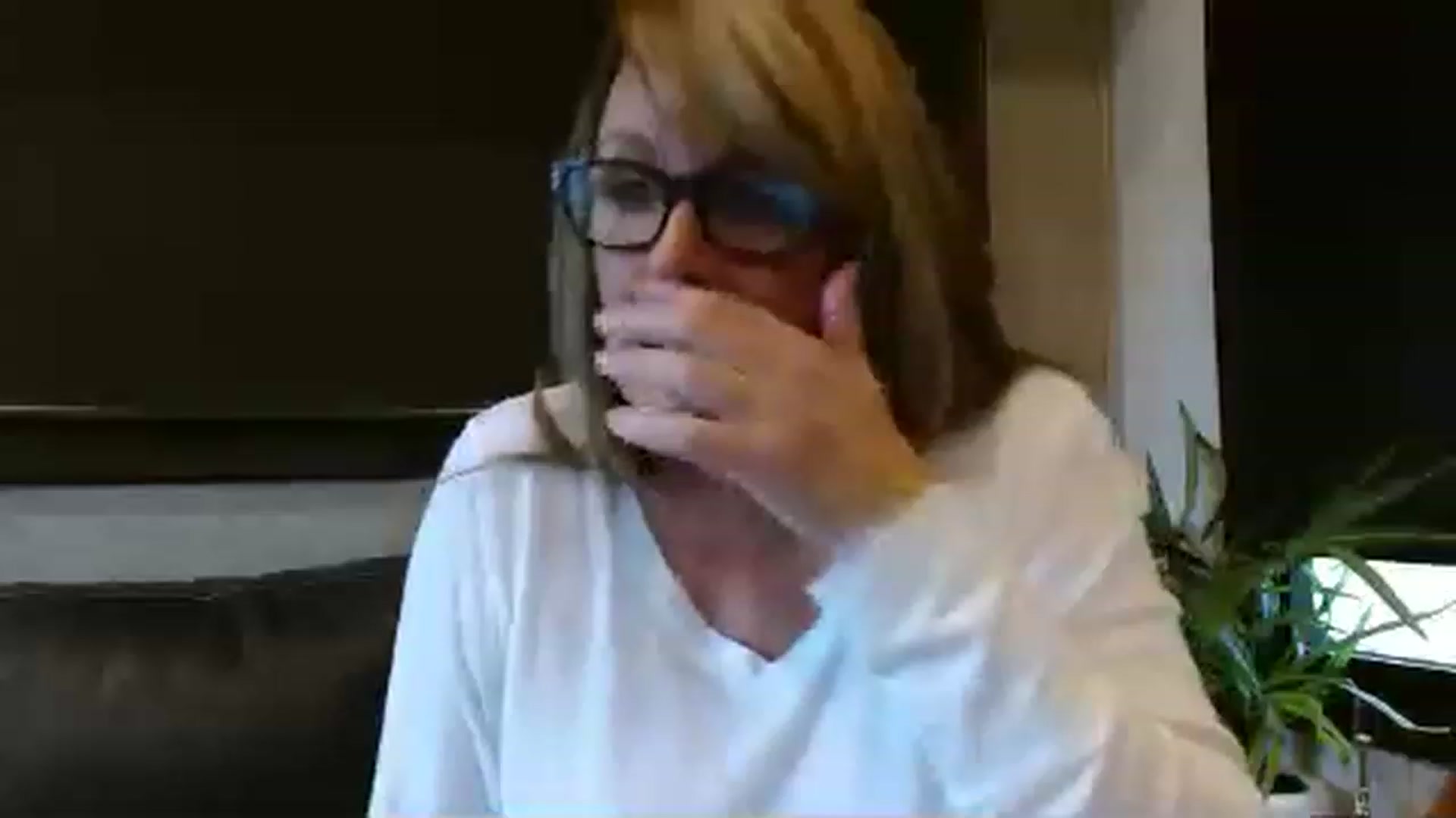 Gallery image thumbnail from boringmom's myfreecams stream on, 12/06/2022, 20:51 image 1 of 20