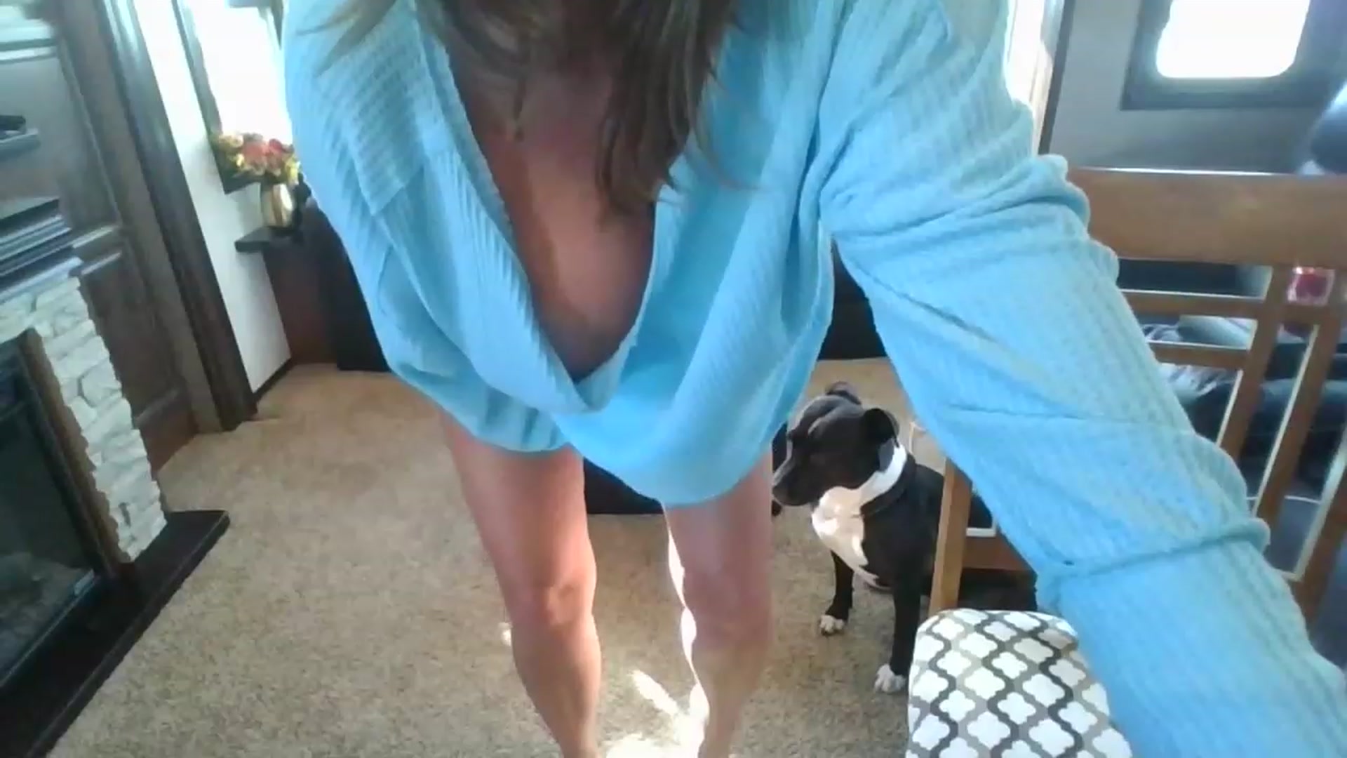 Gallery image thumbnail from boringmom's myfreecams stream on, 01/09/2023, 21:56 image 14 of 20