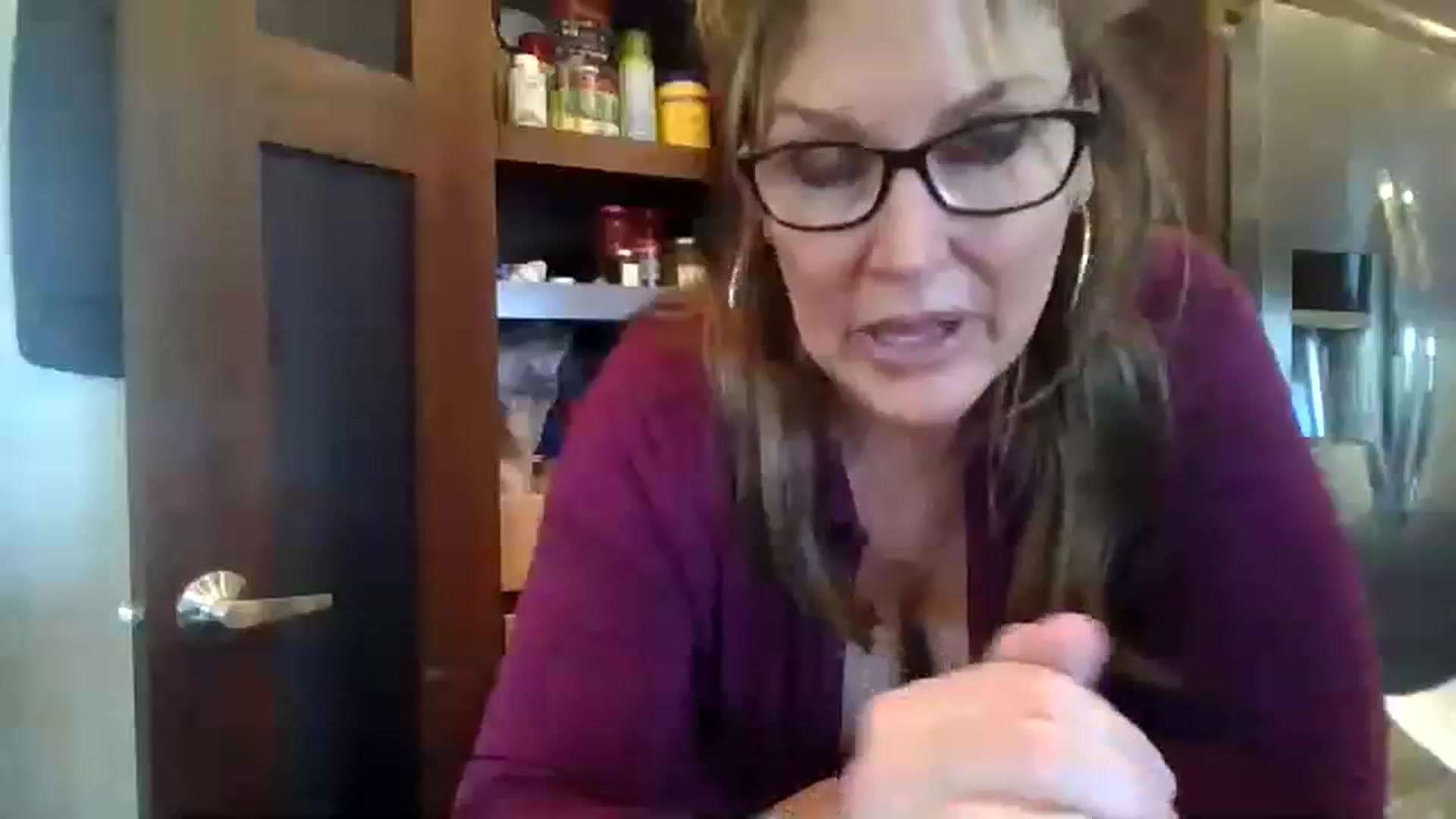 Gallery image thumbnail from boringmom's myfreecams stream on, 01/19/2023, 19:58 image 2 of 20