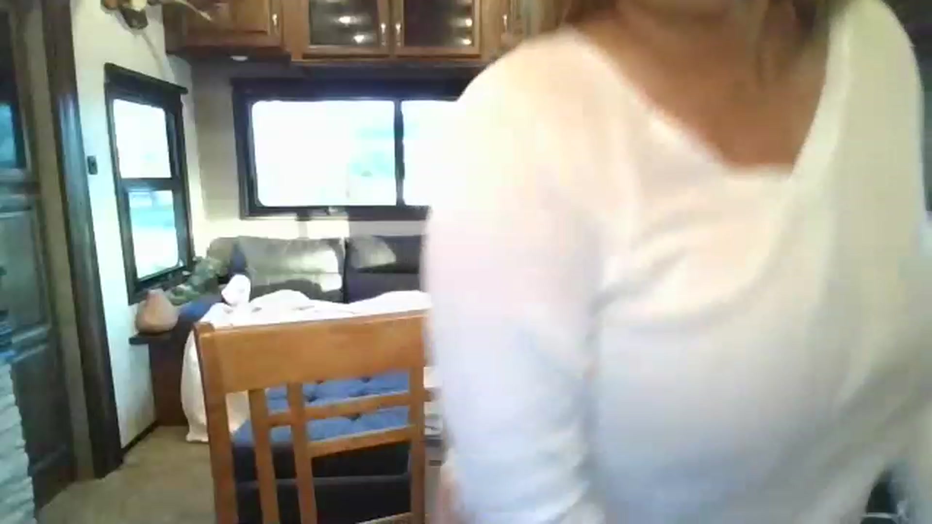 Gallery image thumbnail from boringmom's myfreecams stream on, 02/18/2023, 15:50 image 10 of 20