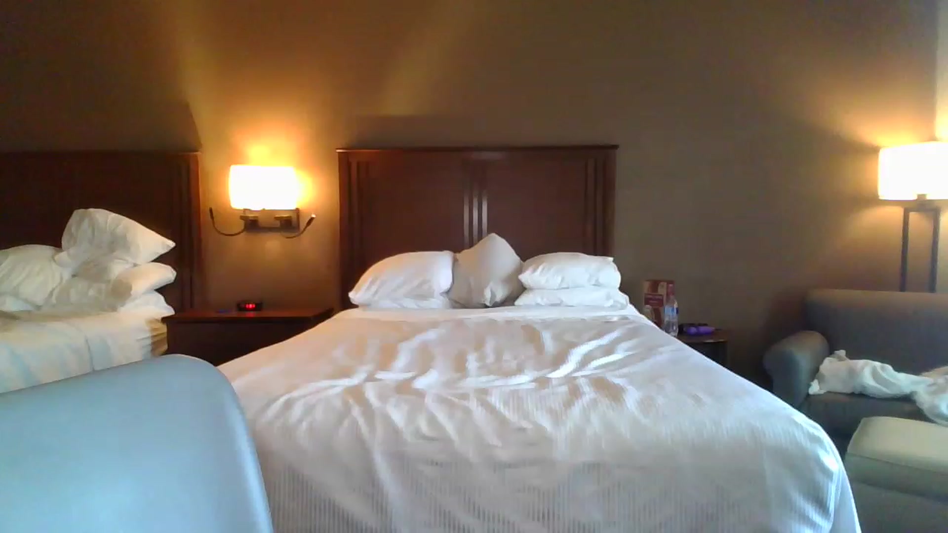 Gallery image thumbnail from boringmom's myfreecams stream on, 03/30/2023, 20:39 image 11 of 20