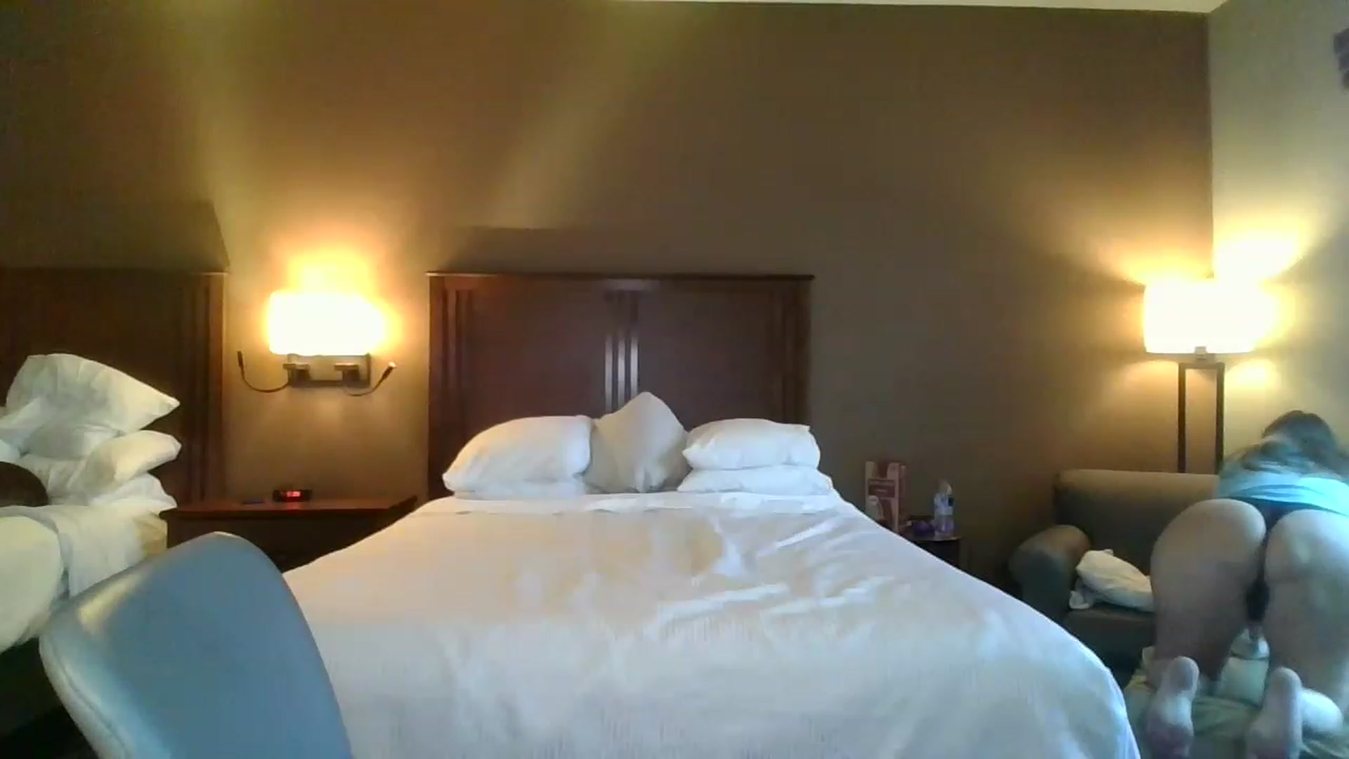 Gallery image thumbnail from boringmom's myfreecams stream on, 03/30/2023, 22:44 image 18 of 20