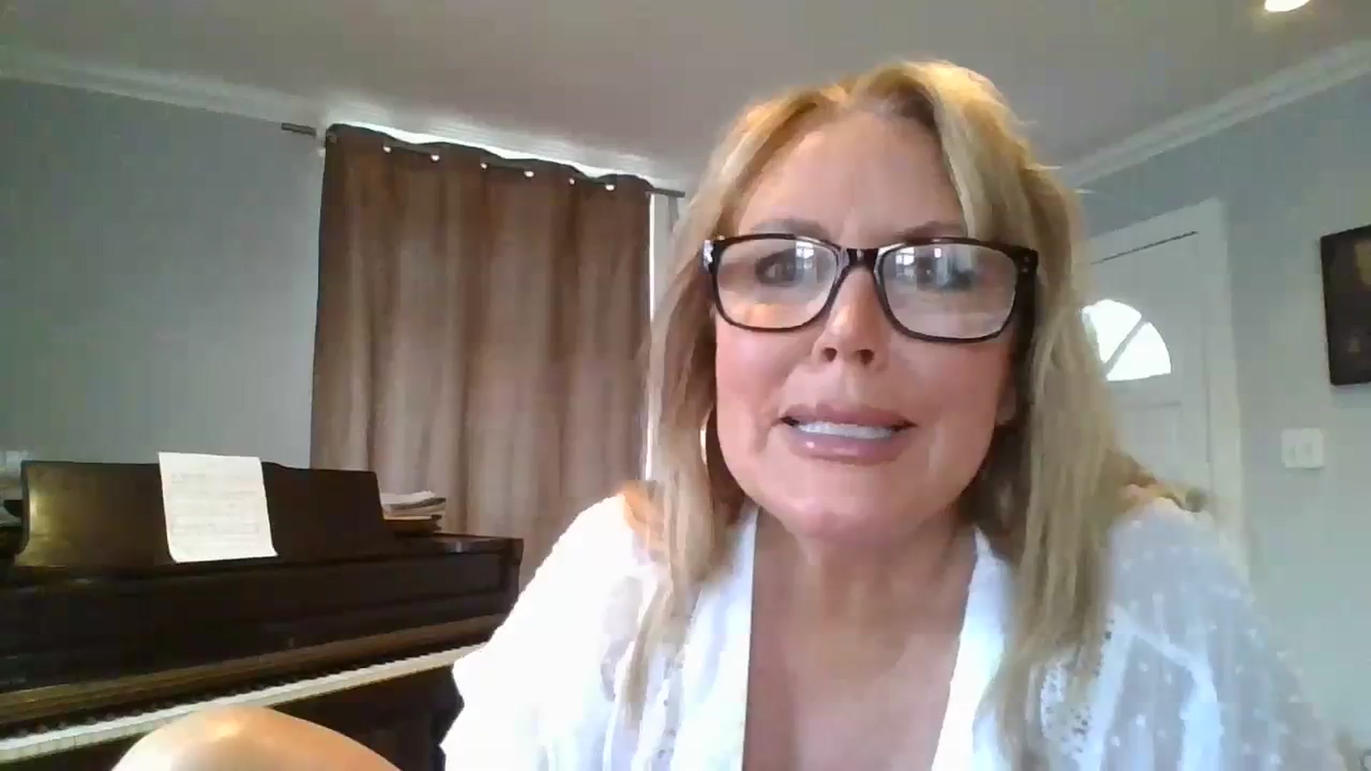 Gallery image thumbnail from boringmom's myfreecams stream on, 08/20/2023, 02:19 image 1 of 20