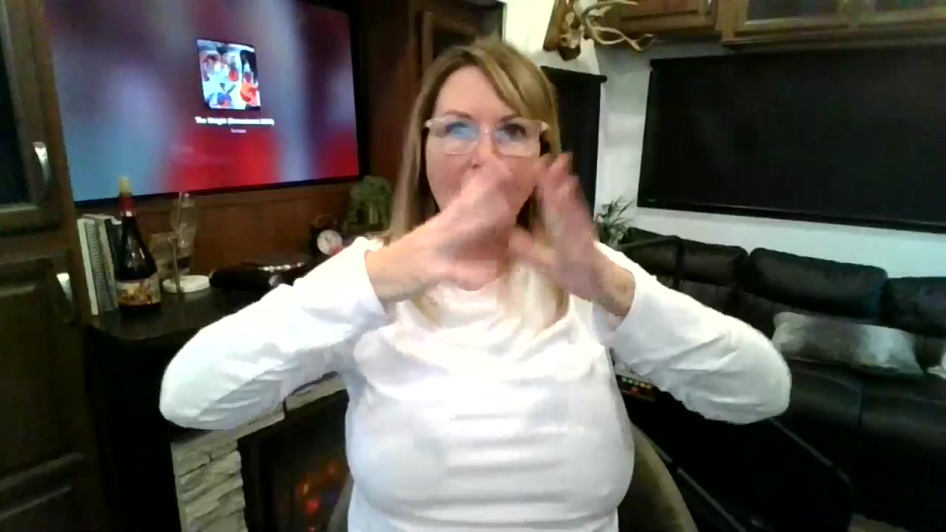 Gallery image thumbnail from boringmom's myfreecams stream on, 11/07/2024, 18:56 image 9 of 20