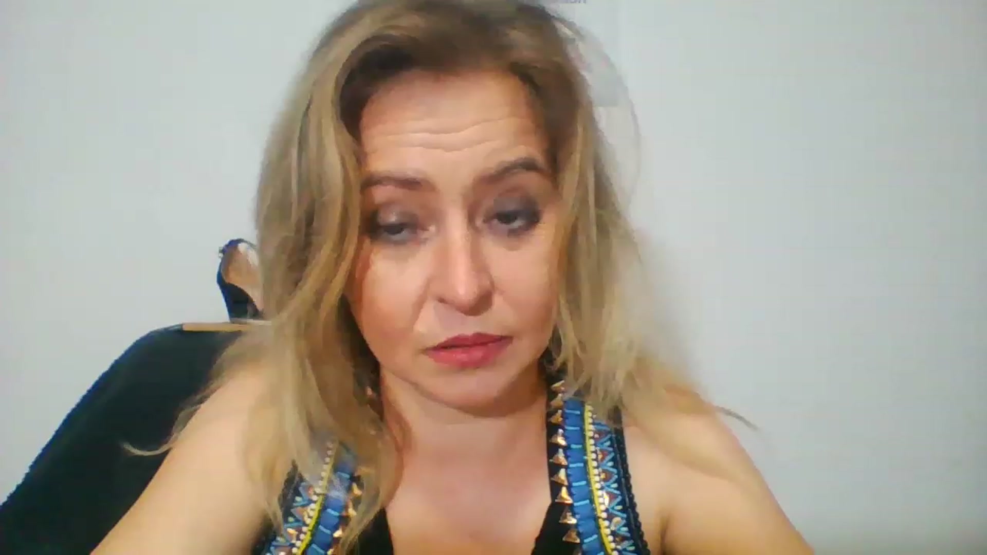 Gallery image thumbnail from born_to_sin's myfreecams stream on, 06/18/2023, 19:16 image 15 of 20