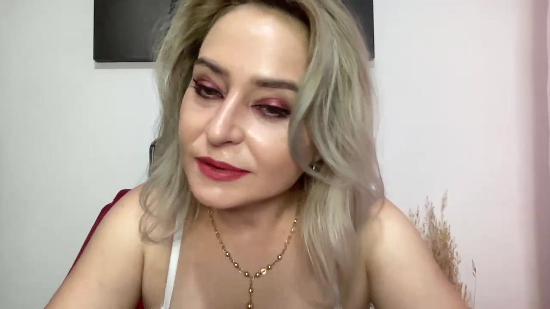 Gallery image thumbnail from born_to_sin's myfreecams stream on, 07/14/2023, 13:02 image 11 of 20