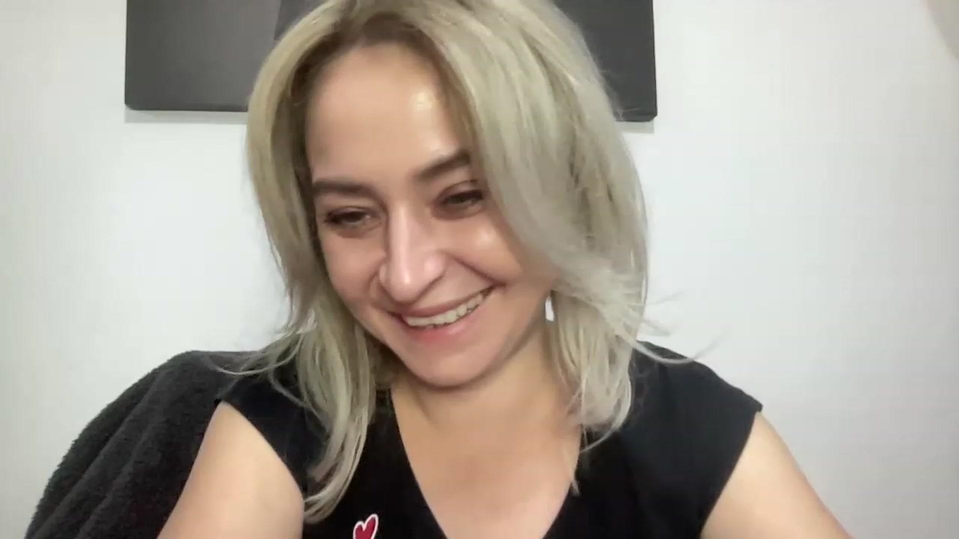 Gallery image thumbnail from born_to_sin's myfreecams stream on, 07/28/2023, 13:09 image 15 of 20
