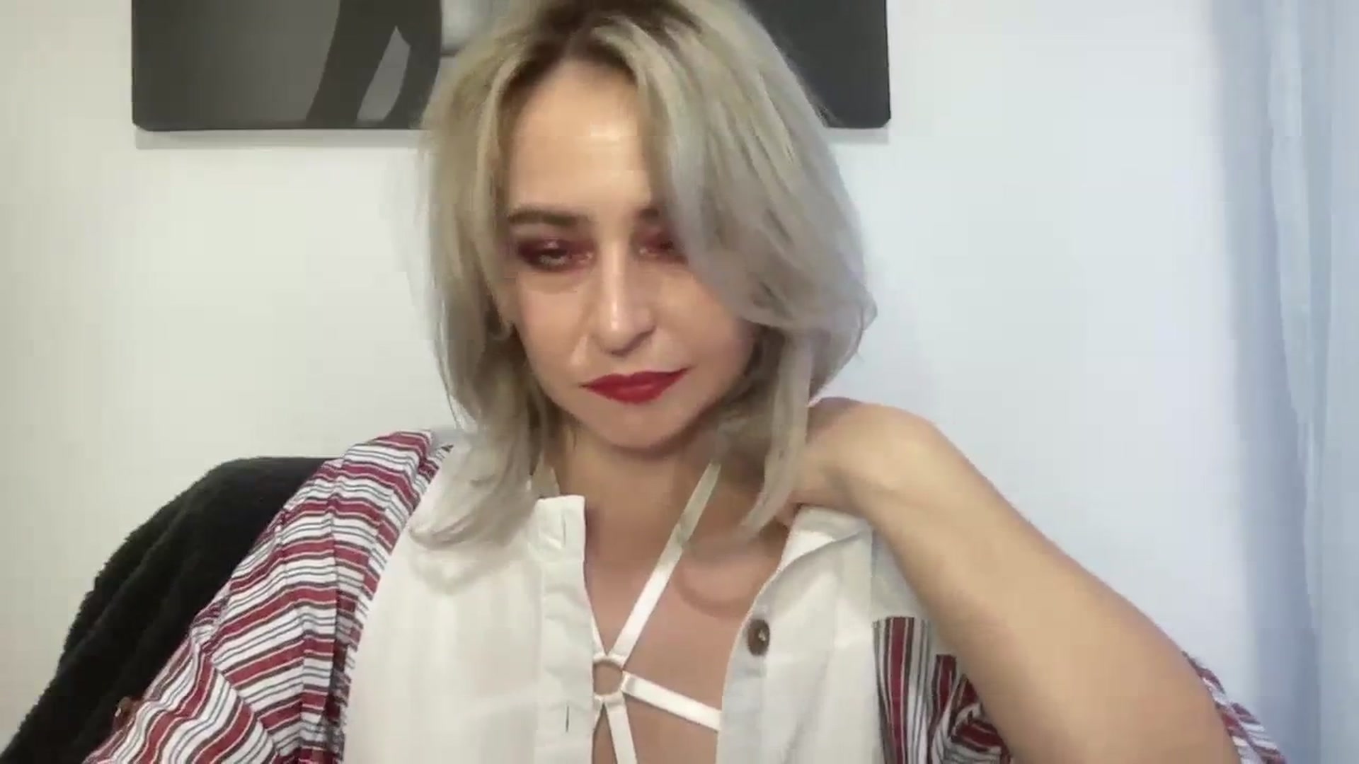 Gallery image thumbnail from born_to_sin's myfreecams stream on, 08/04/2023, 11:40 image 15 of 20