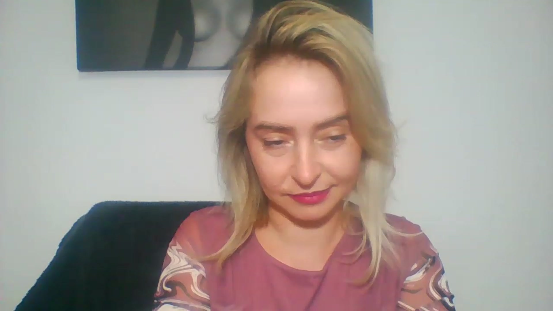 Gallery image thumbnail from born_to_sin's myfreecams stream on, 08/13/2023, 12:10 image 3 of 20