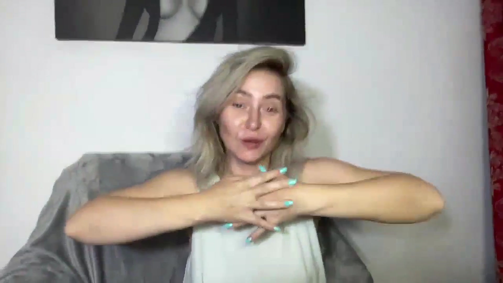Gallery image thumbnail from born_to_sin's myfreecams stream on, 09/03/2023, 17:27 image 20 of 20