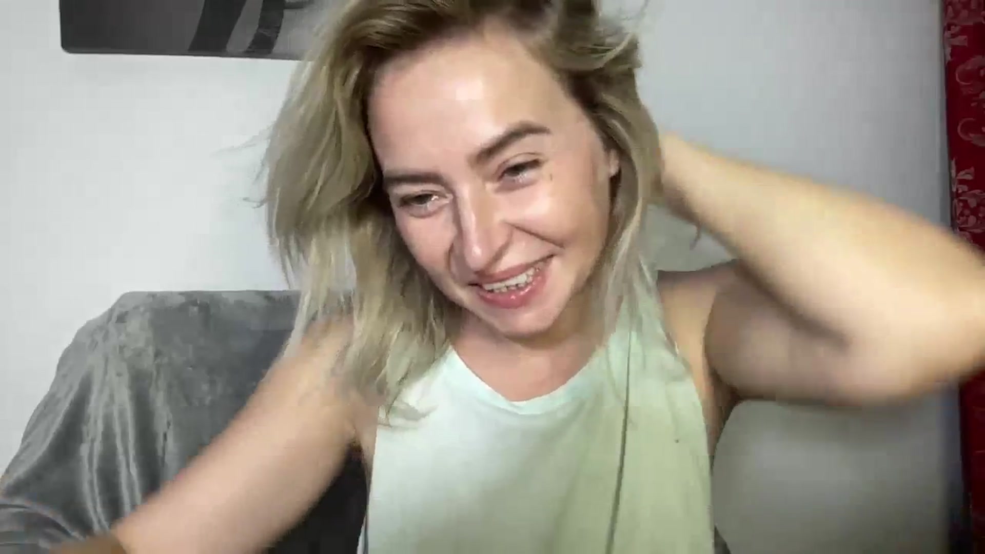 Gallery image thumbnail from born_to_sin's myfreecams stream on, 09/03/2023, 17:27 image 13 of 20