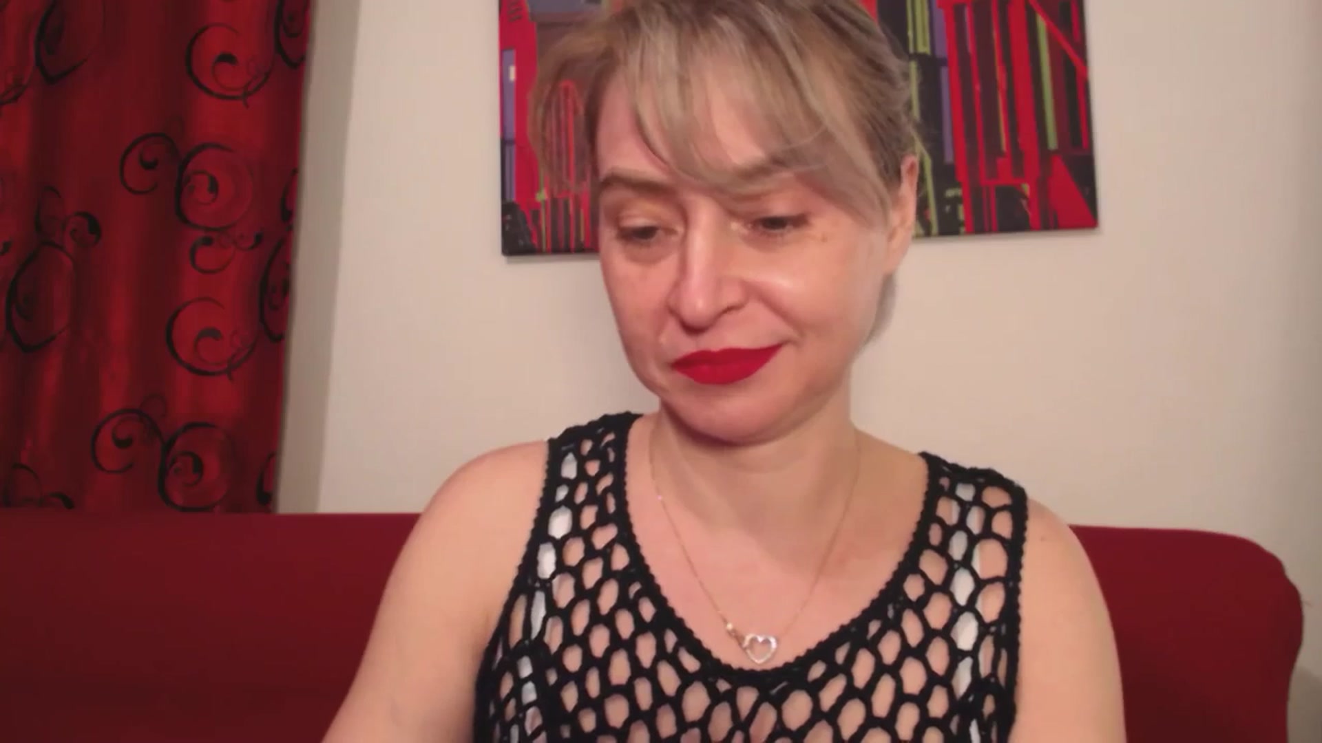 Gallery image thumbnail from born_to_sin's myfreecams stream on, 04/14/2024, 16:36 image 14 of 20