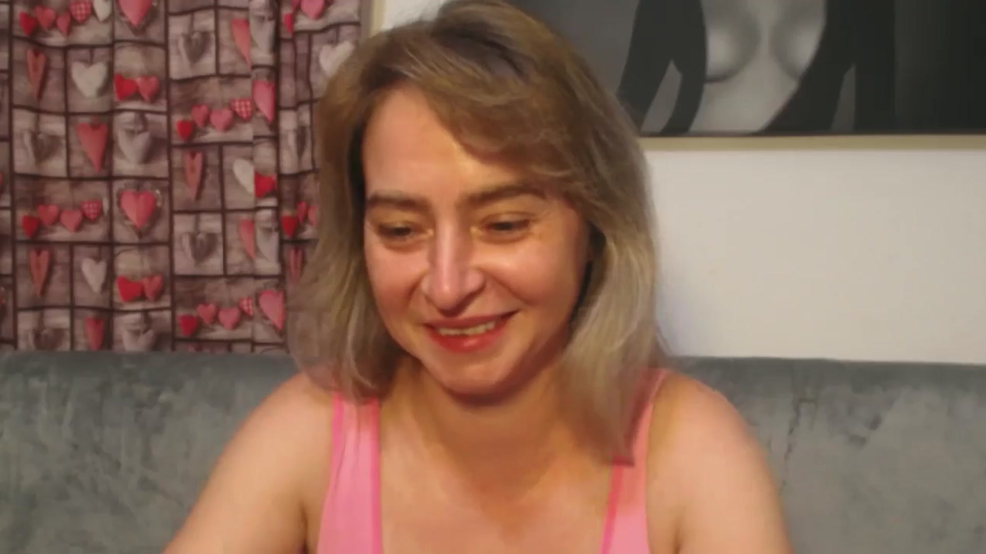 Gallery image thumbnail from born_to_sin's myfreecams stream on, 08/25/2024, 14:43 image 5 of 20