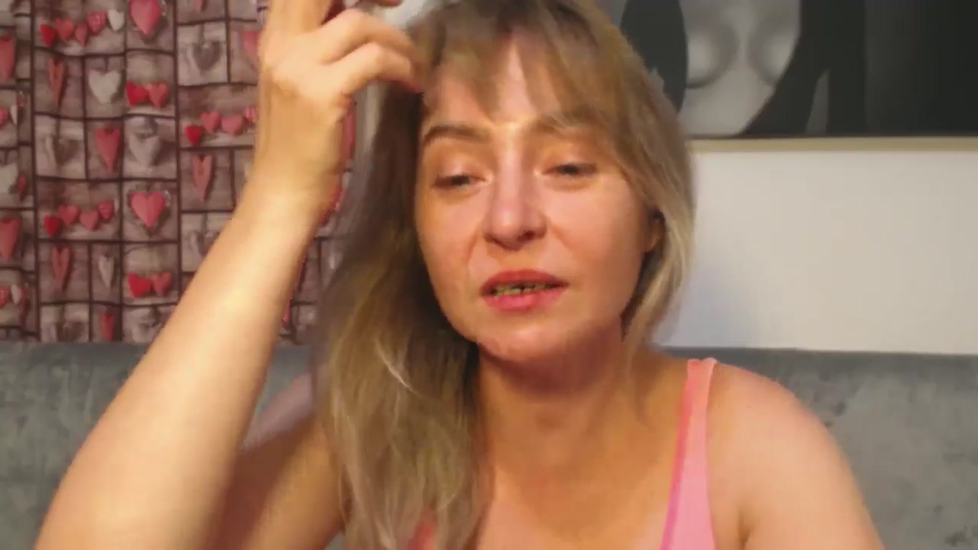 Gallery image thumbnail from born_to_sin's myfreecams stream on, 08/25/2024, 14:43 image 15 of 20