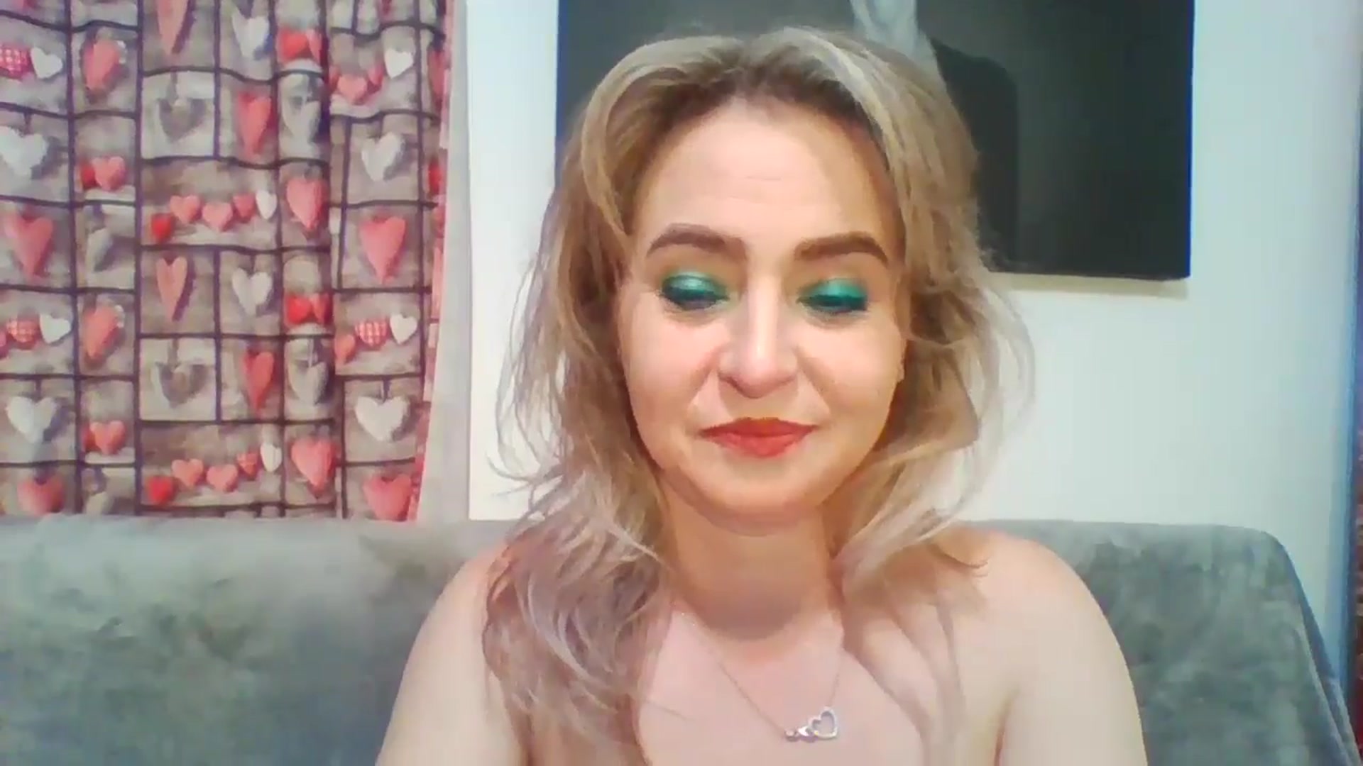Gallery image thumbnail from born_to_sin's myfreecams stream on, 11/16/2024, 20:33 image 9 of 20