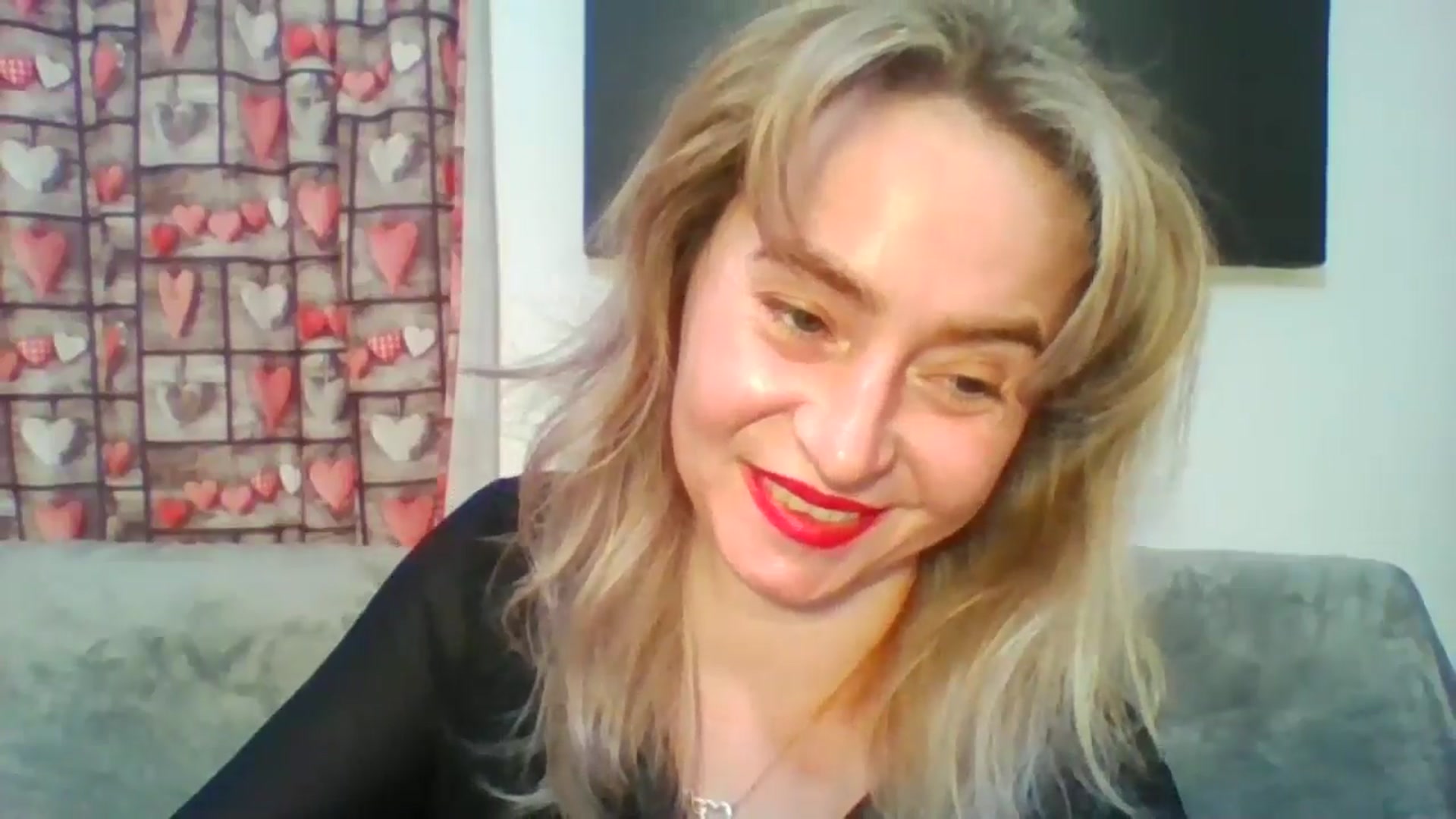 Gallery image thumbnail from born_to_sin's myfreecams stream on, 11/17/2024, 17:43 image 15 of 20
