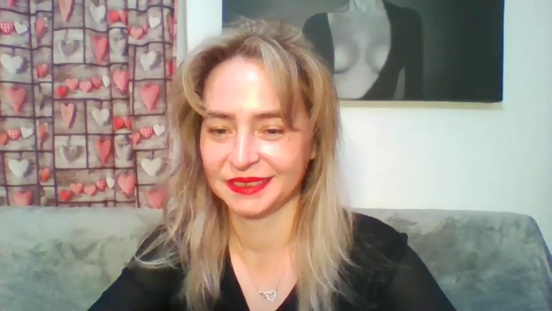 Gallery image thumbnail from born_to_sin's myfreecams stream on, 11/17/2024, 17:43 image 6 of 20