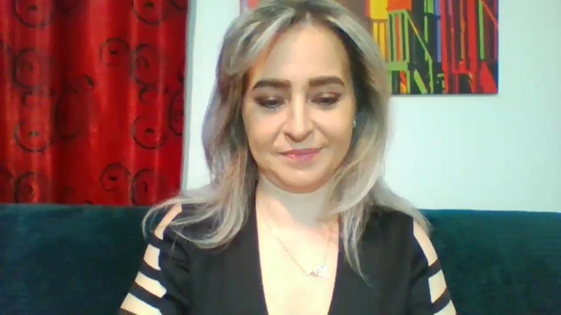 Gallery image thumbnail from born_to_sin's myfreecams stream on, 12/15/2024, 17:12 image 9 of 20