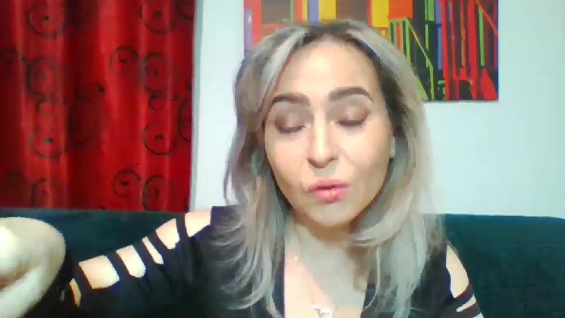Gallery image thumbnail from born_to_sin's myfreecams stream on, 12/15/2024, 17:12 image 4 of 20