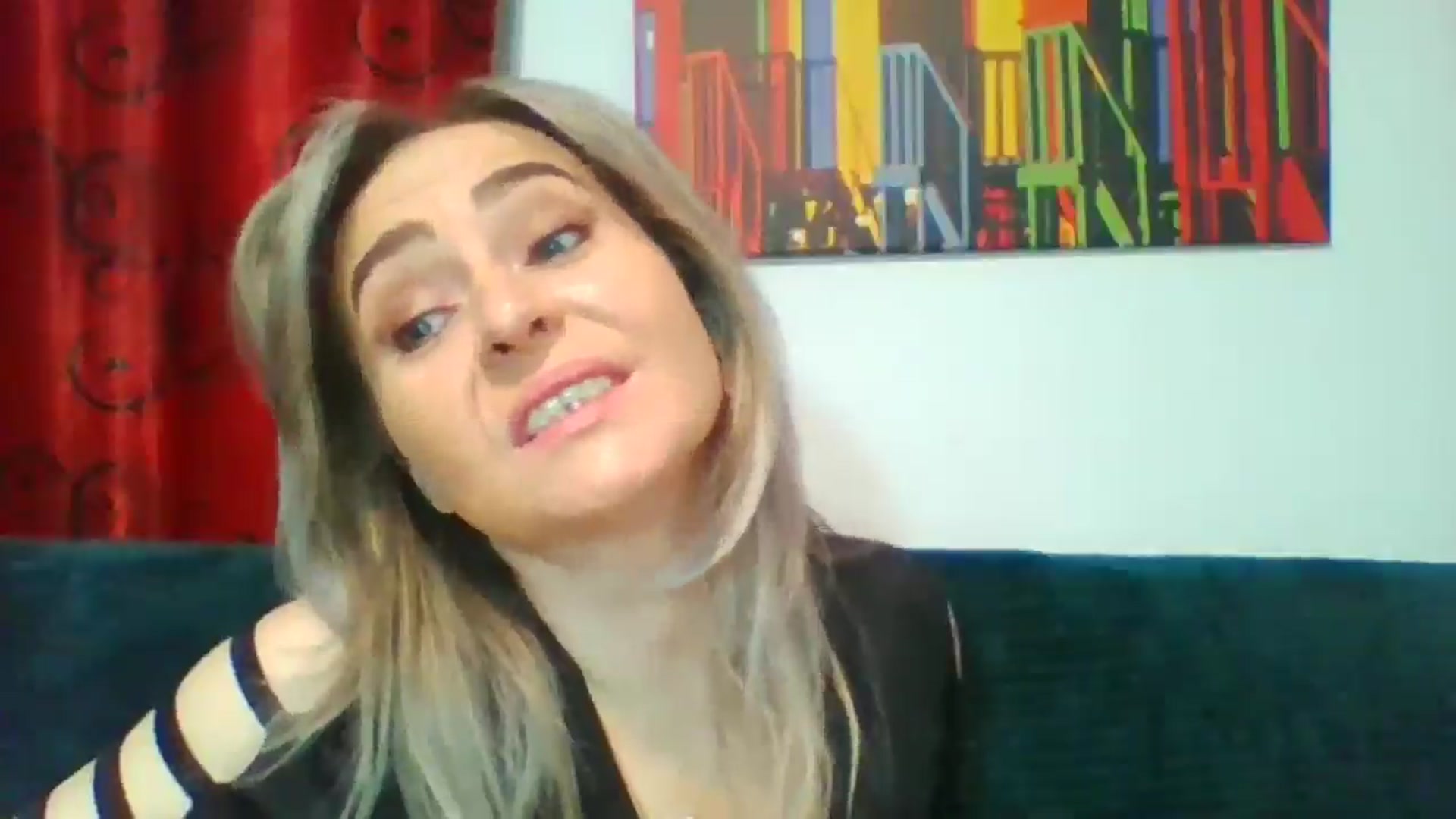 Gallery image thumbnail from born_to_sin's myfreecams stream on, 12/15/2024, 17:26 image 10 of 20