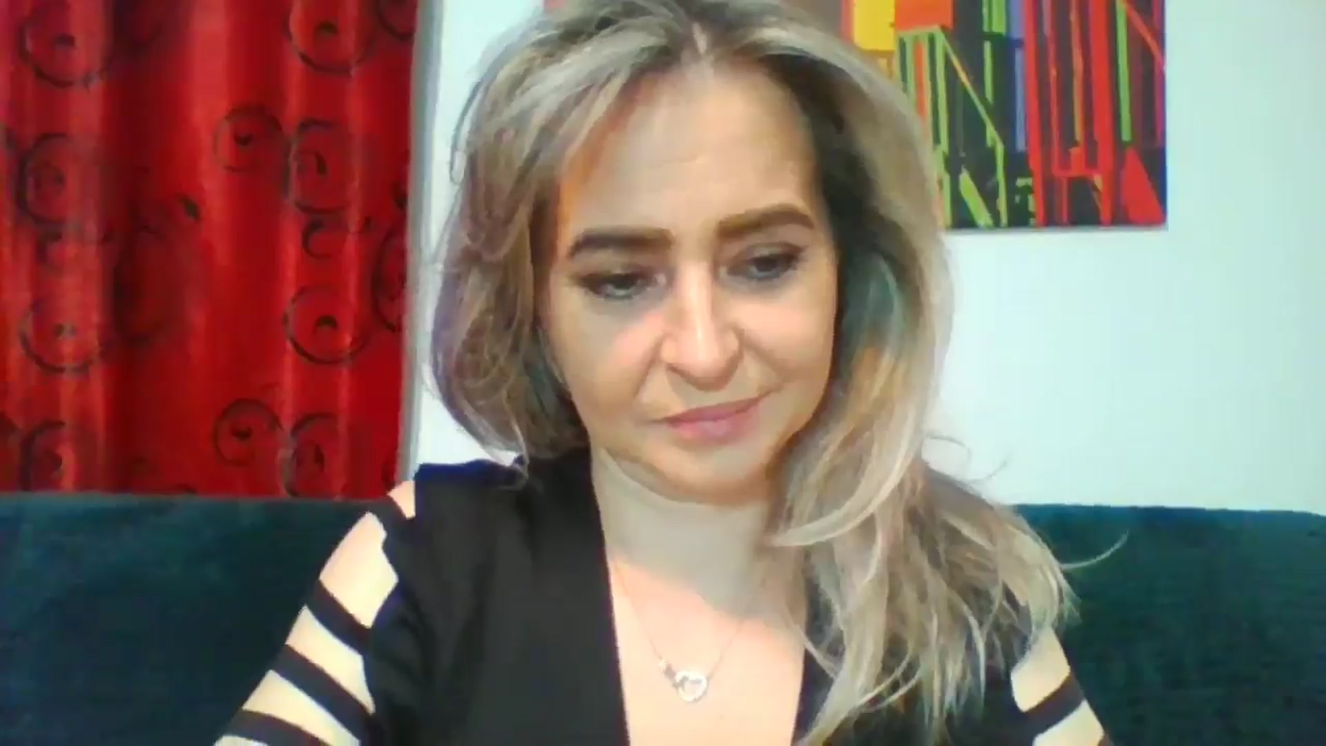 Gallery image thumbnail from born_to_sin's myfreecams stream on, 12/15/2024, 17:26 image 18 of 20