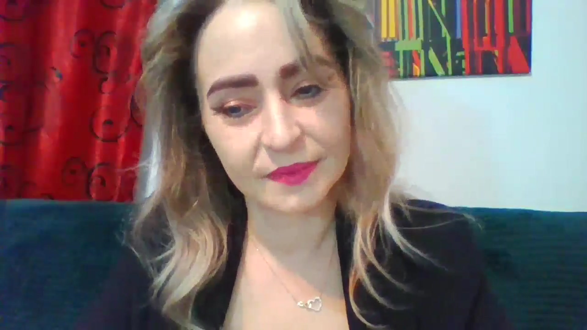 Gallery image thumbnail from born_to_sin's myfreecams stream on, 01/04/2025, 17:27 image 12 of 20