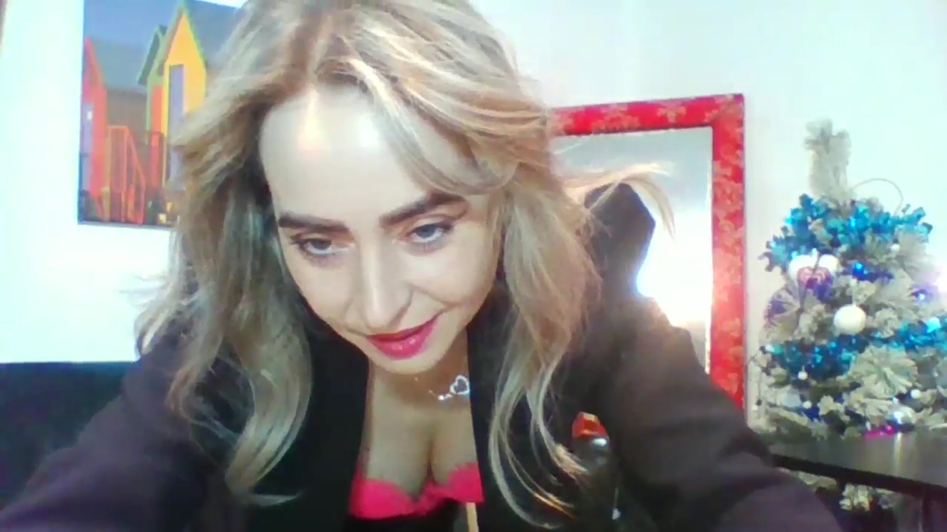 Gallery image thumbnail from born_to_sin's myfreecams stream on, 01/04/2025, 17:27 image 14 of 20